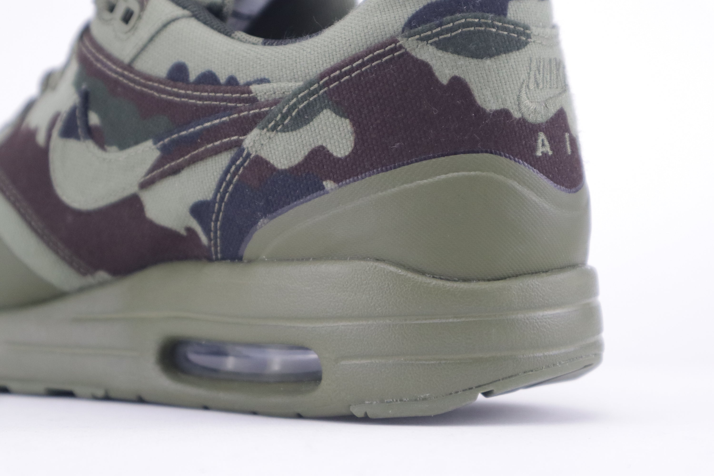 AIR MAX 1 COUNTRY CAMO PACK "FRANCE"