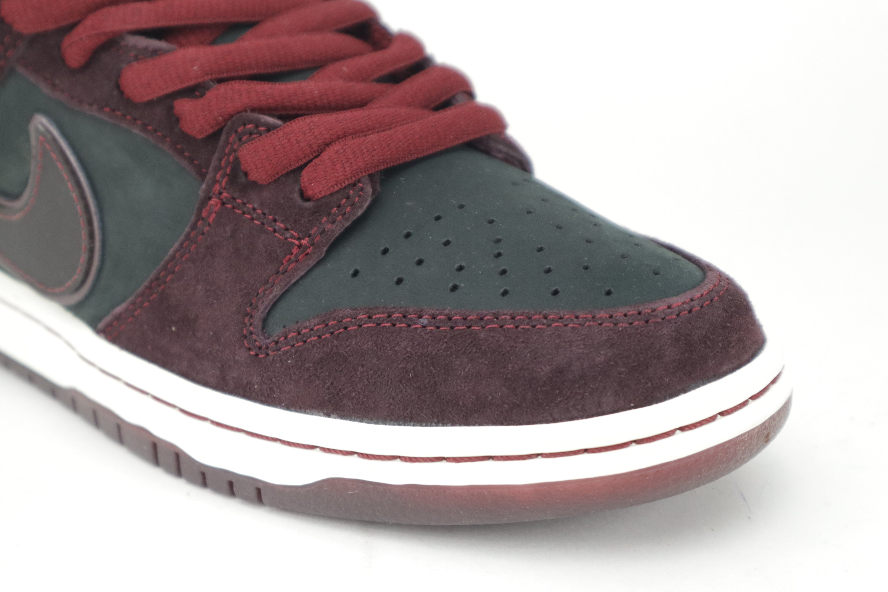 DUNK LOW PRO QS "RIOT SKATESHOP"