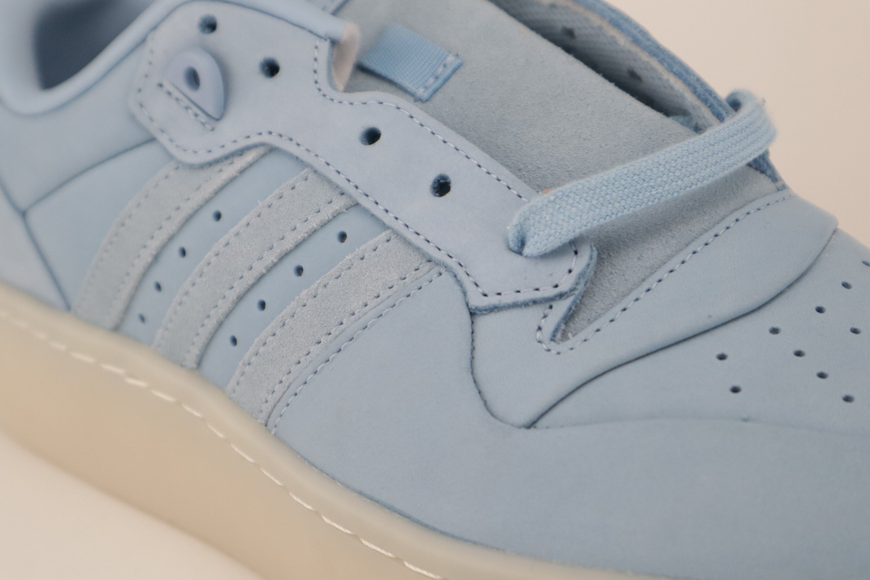 RIVARLY LUX LOW "DESIGNED IN LA"