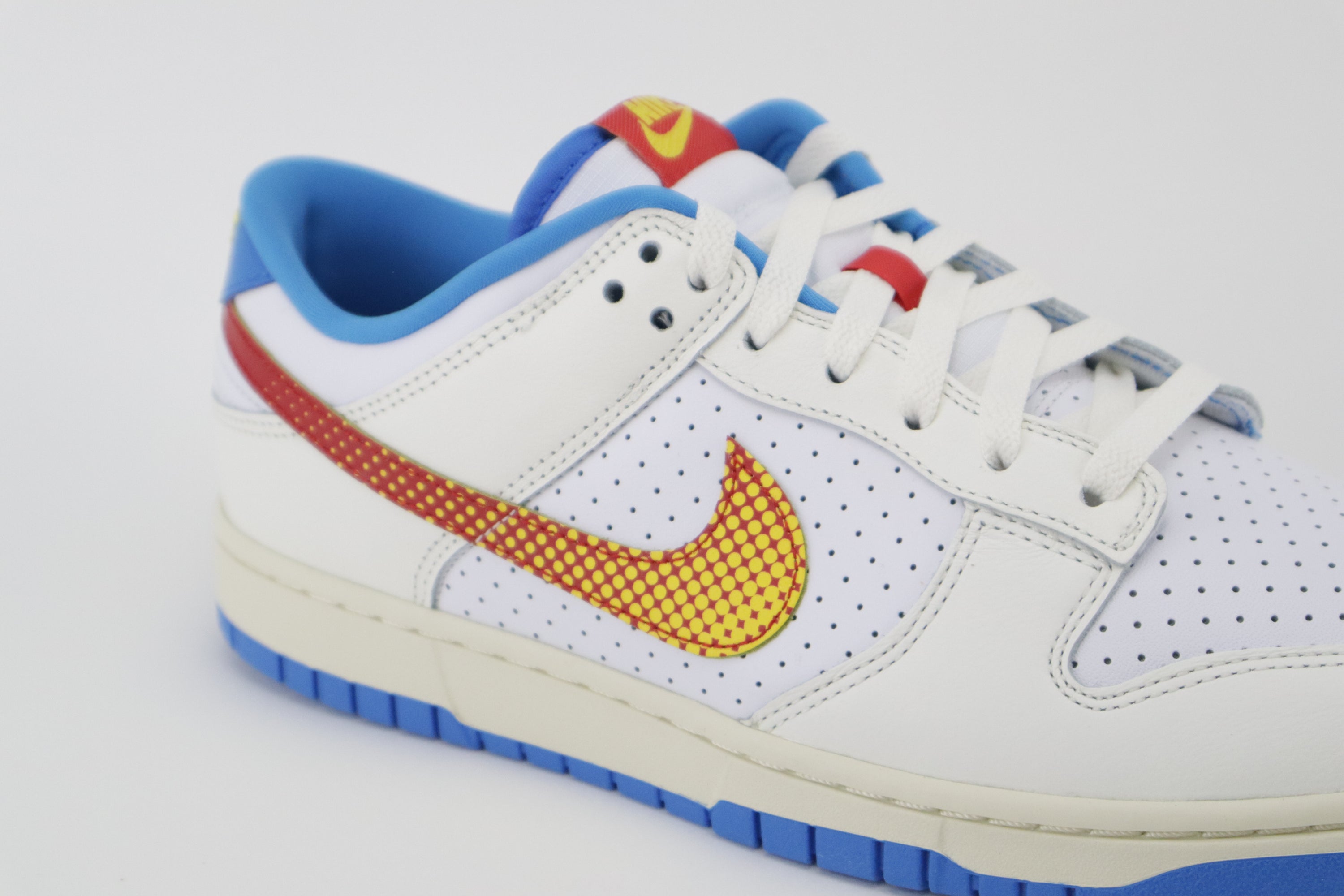 DUNK LOW RETERO SE "POP ART COMIC BOOK"
