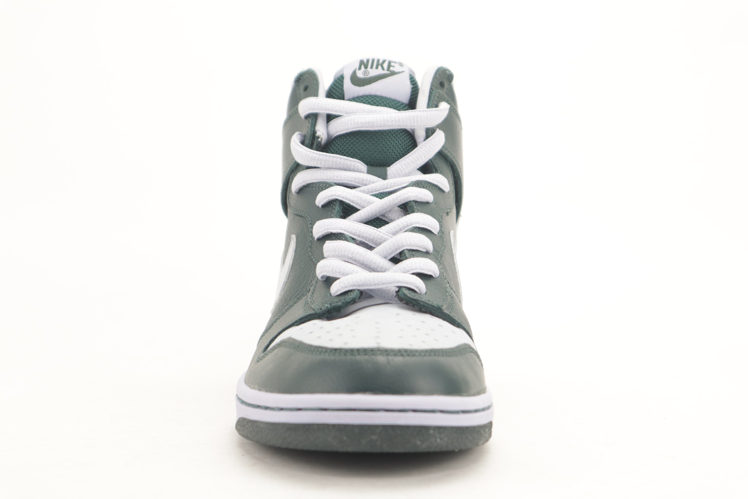 DUNK HIGH PRO SB "GHOST"