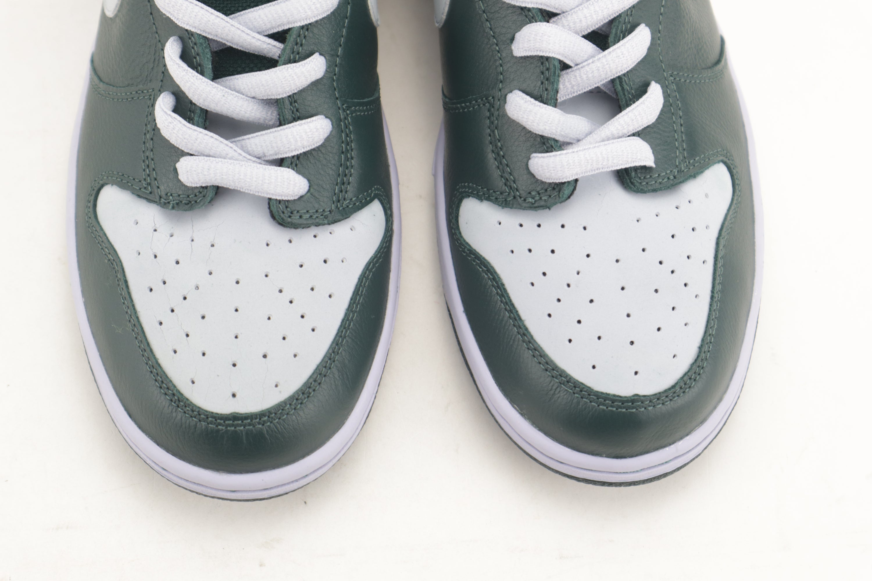 DUNK HIGH PRO SB "GHOST"