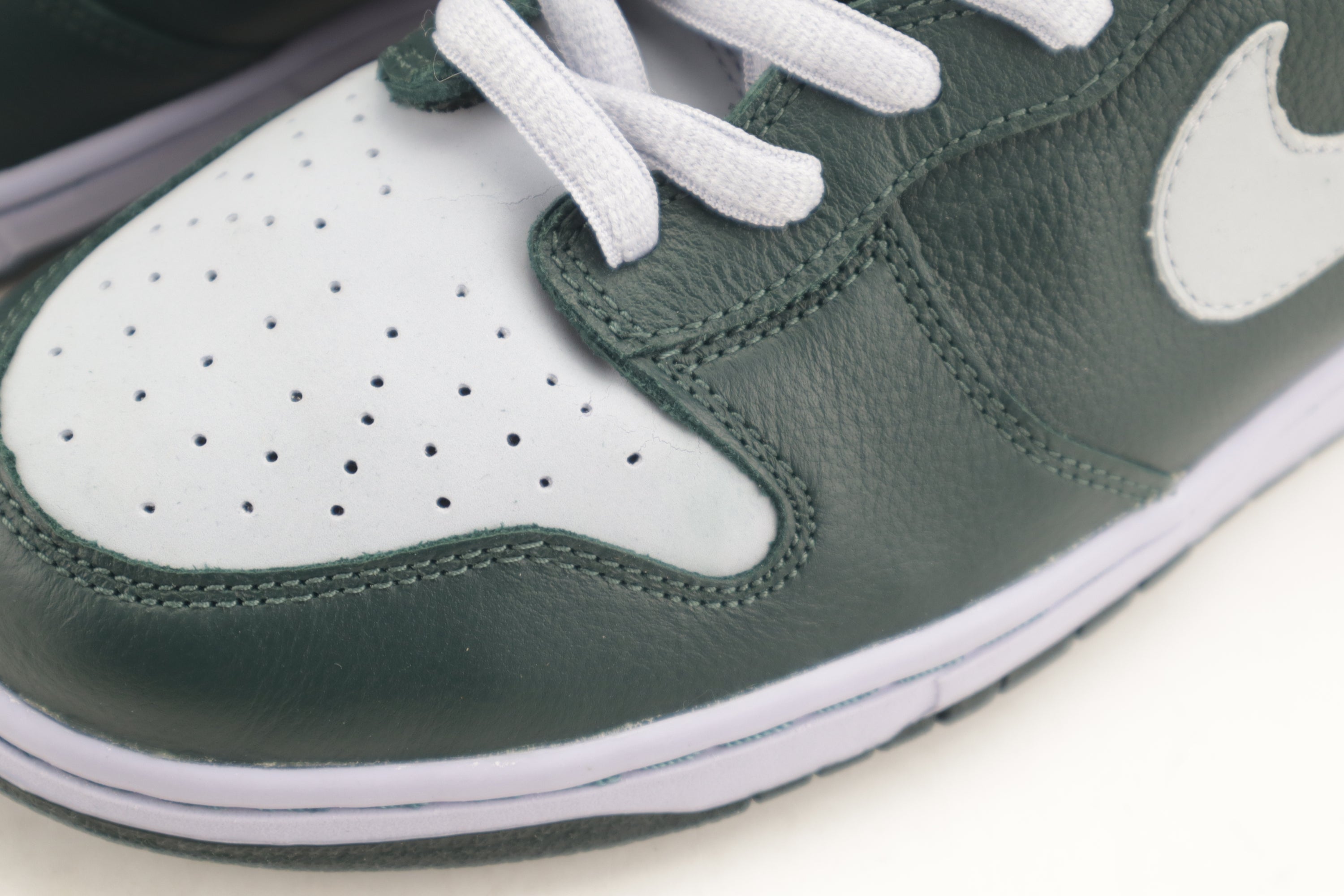 DUNK HIGH PRO SB "GHOST"