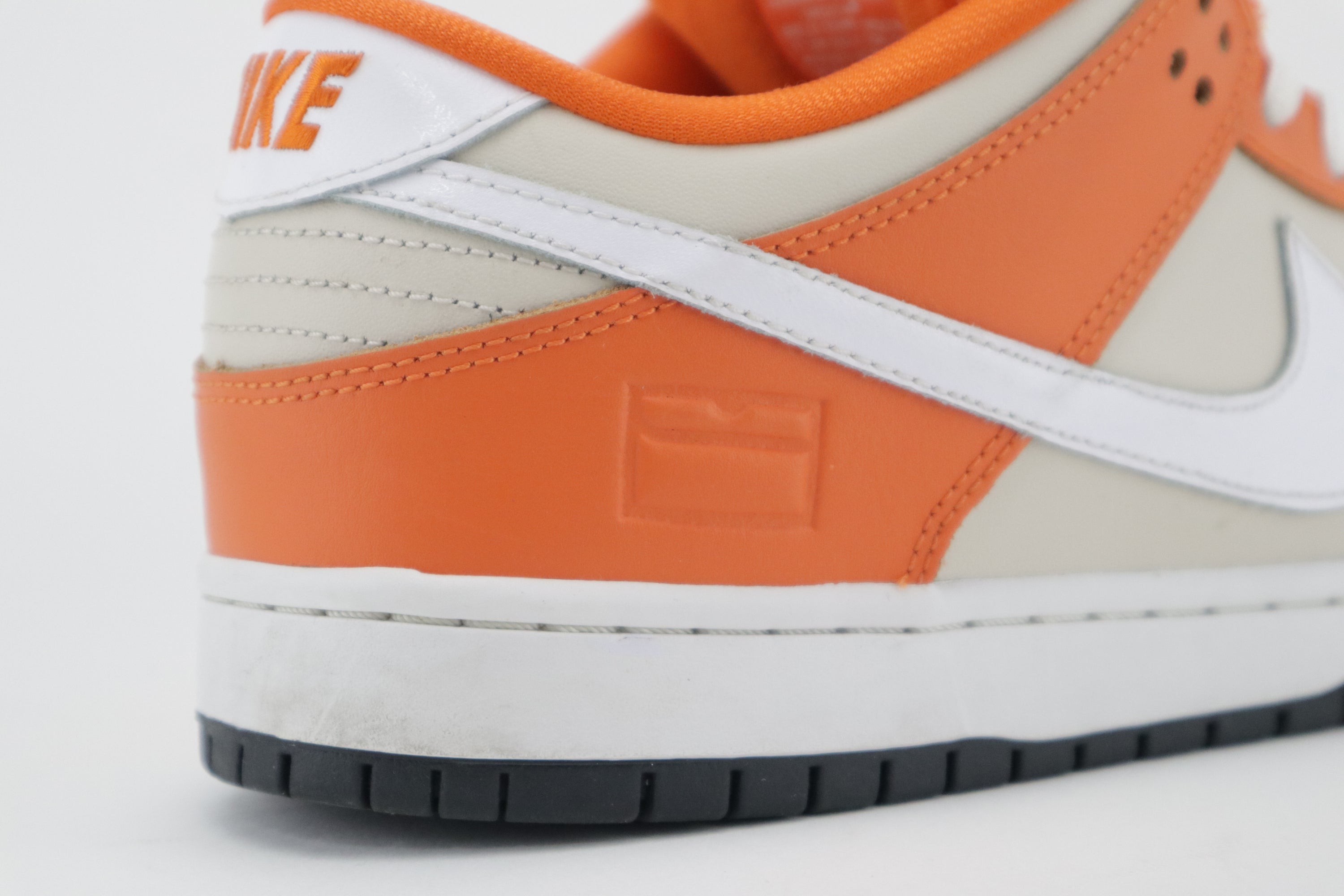 DUNK LOW PREMIUM SB "ORANGE BOX"