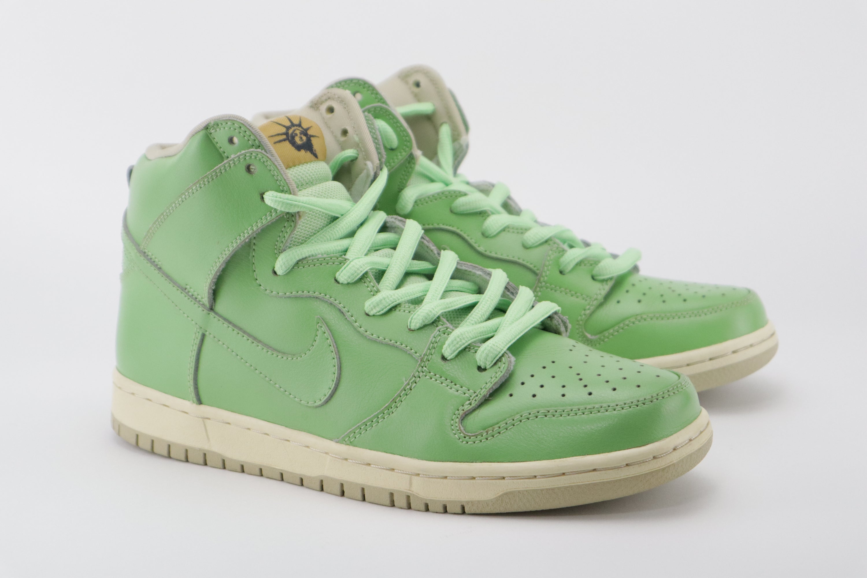 DUNK HIGH PREMIUM SB "STATUE OF LIBERTY"