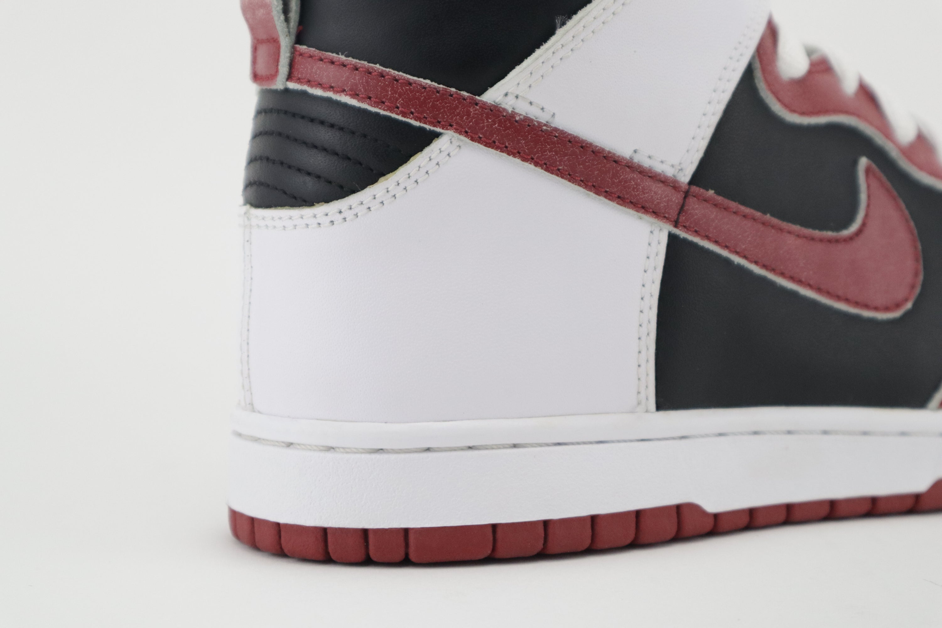 DUNK HIGH PRO SB "JASON VORHEES"