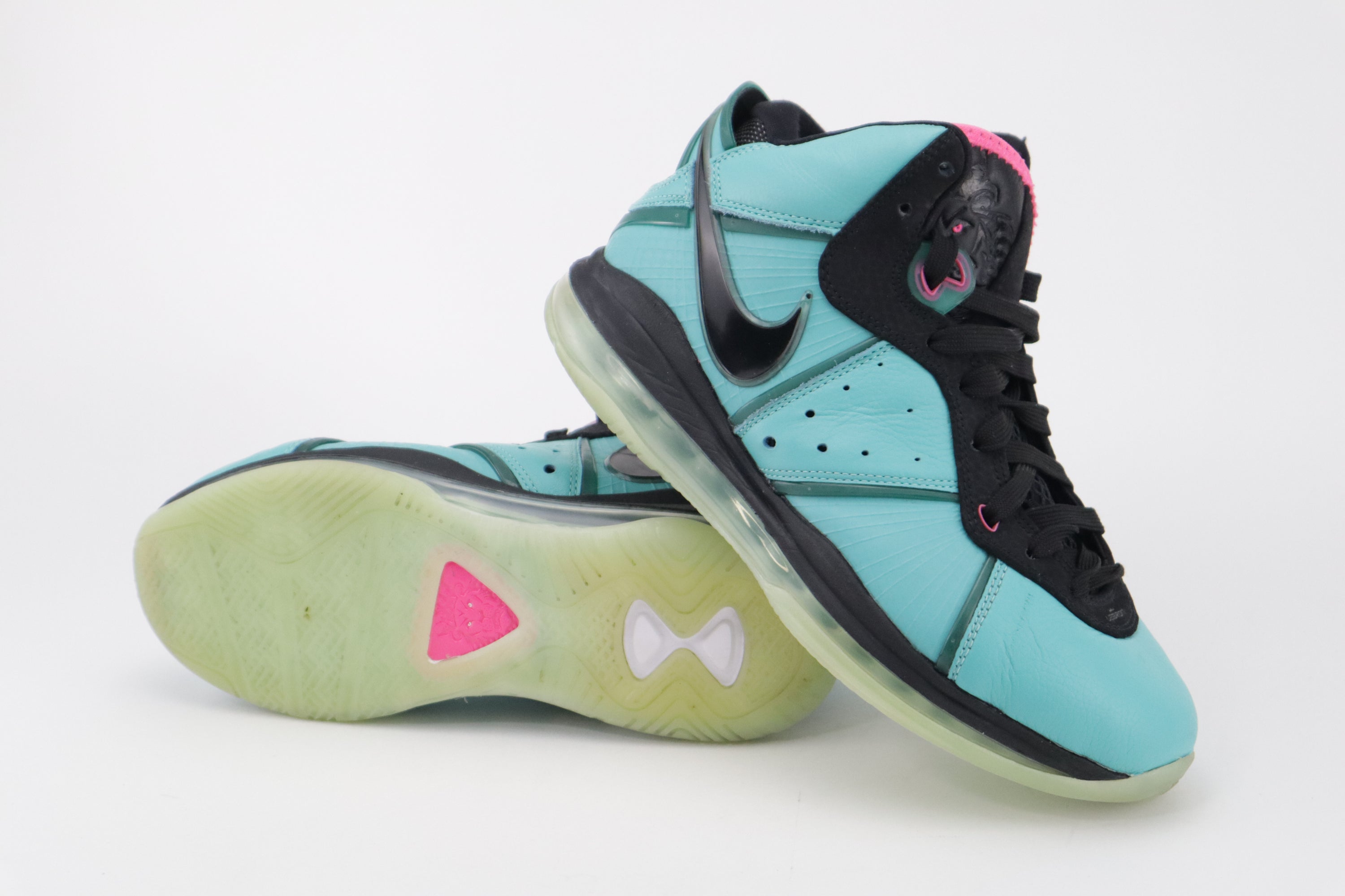 NIKE LEBRON 8 "SOUTH BEACH"