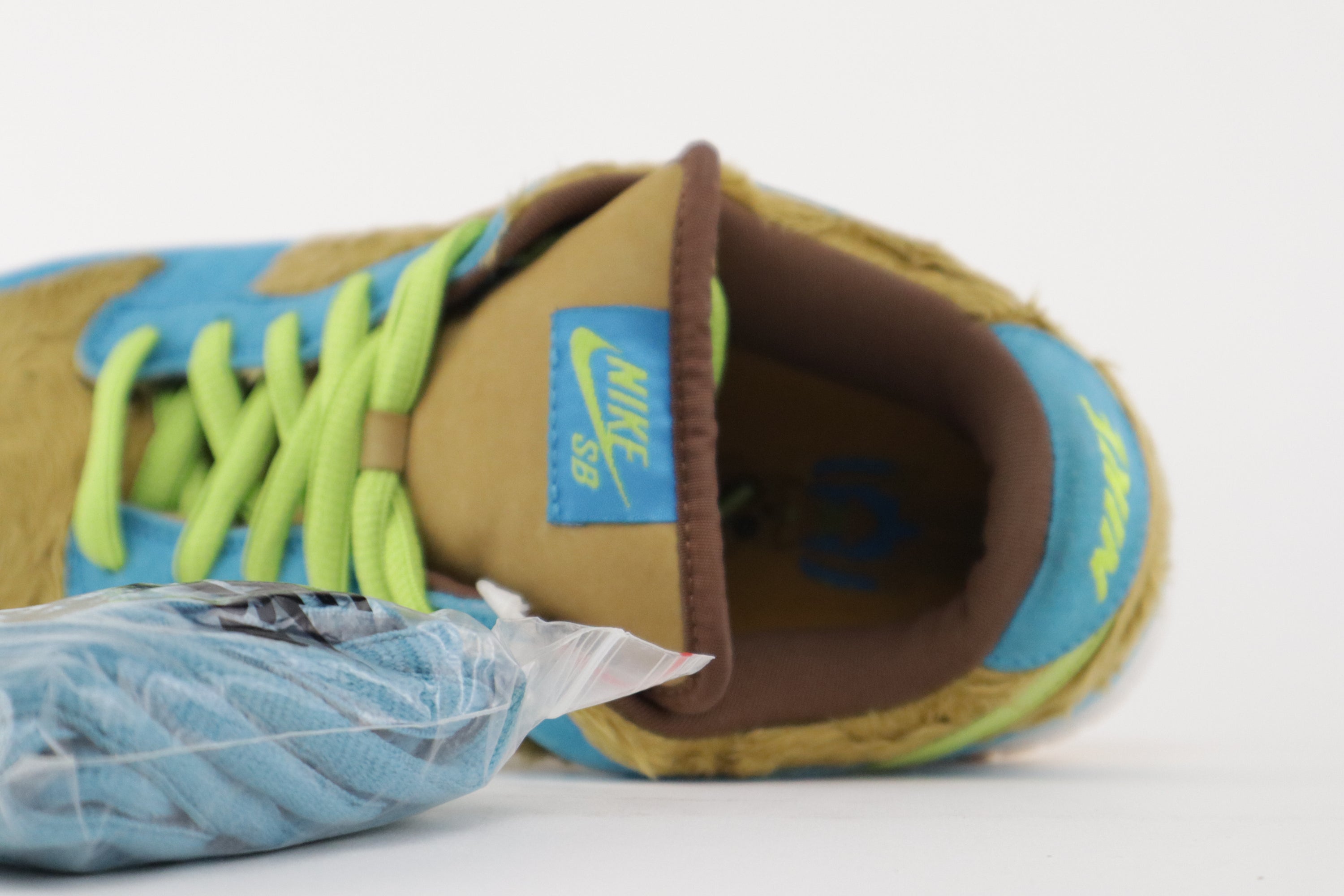 DUNK LOW PREMIUM SB "BABY BEAR"