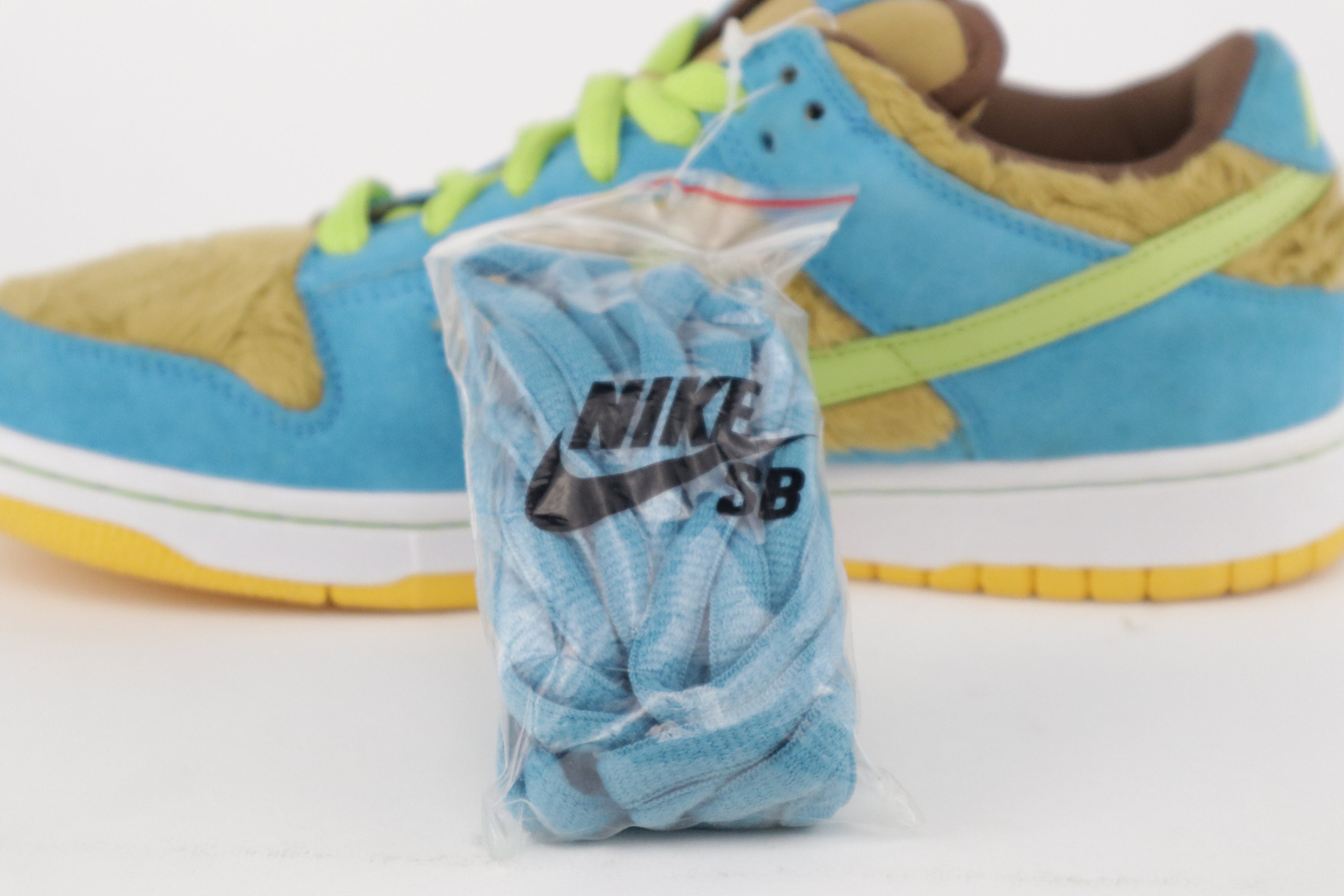 DUNK LOW PREMIUM SB "BABY BEAR"