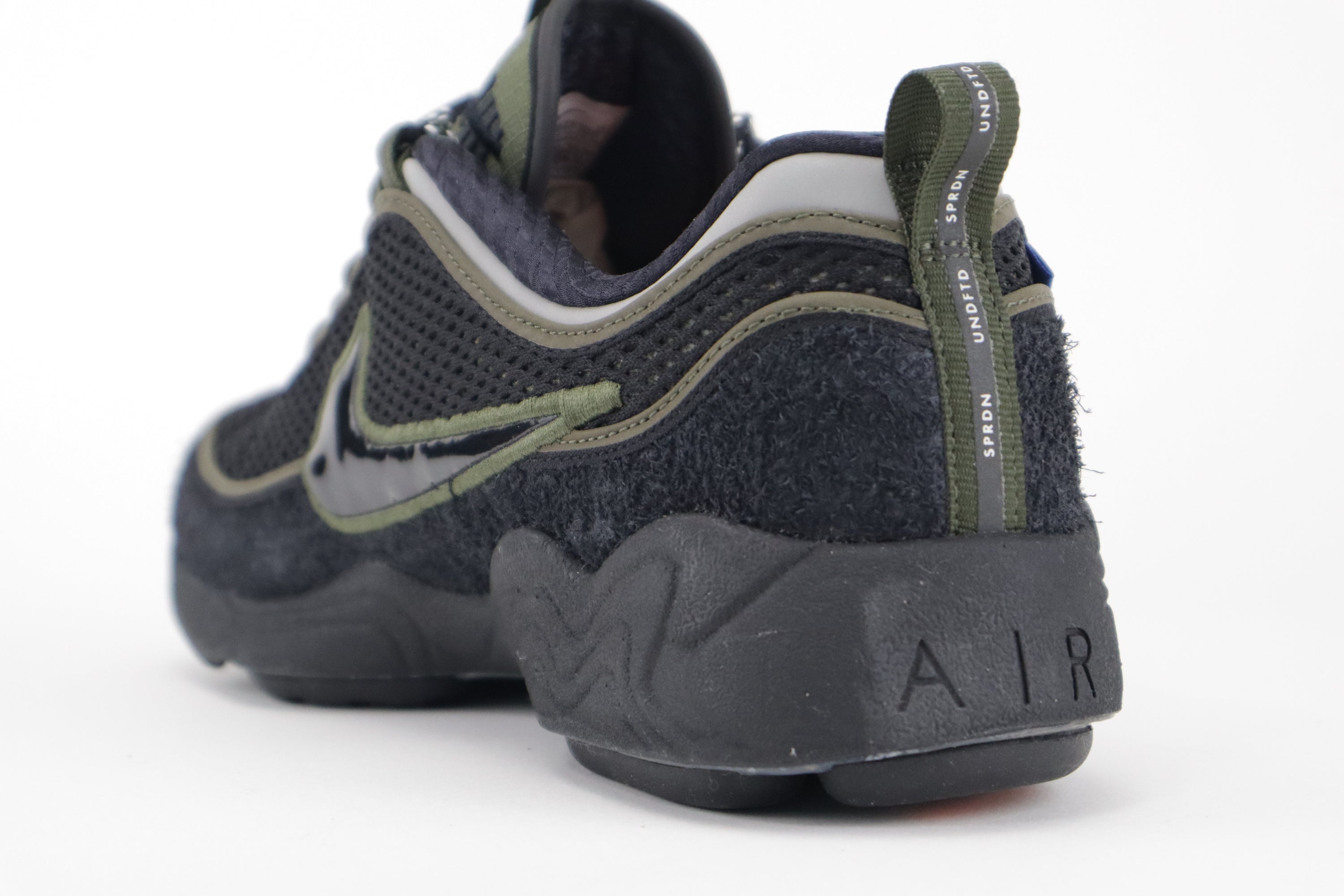 AIR ZOOM SPIRIDON SP X UNDFTD "CARGO KHAKI"