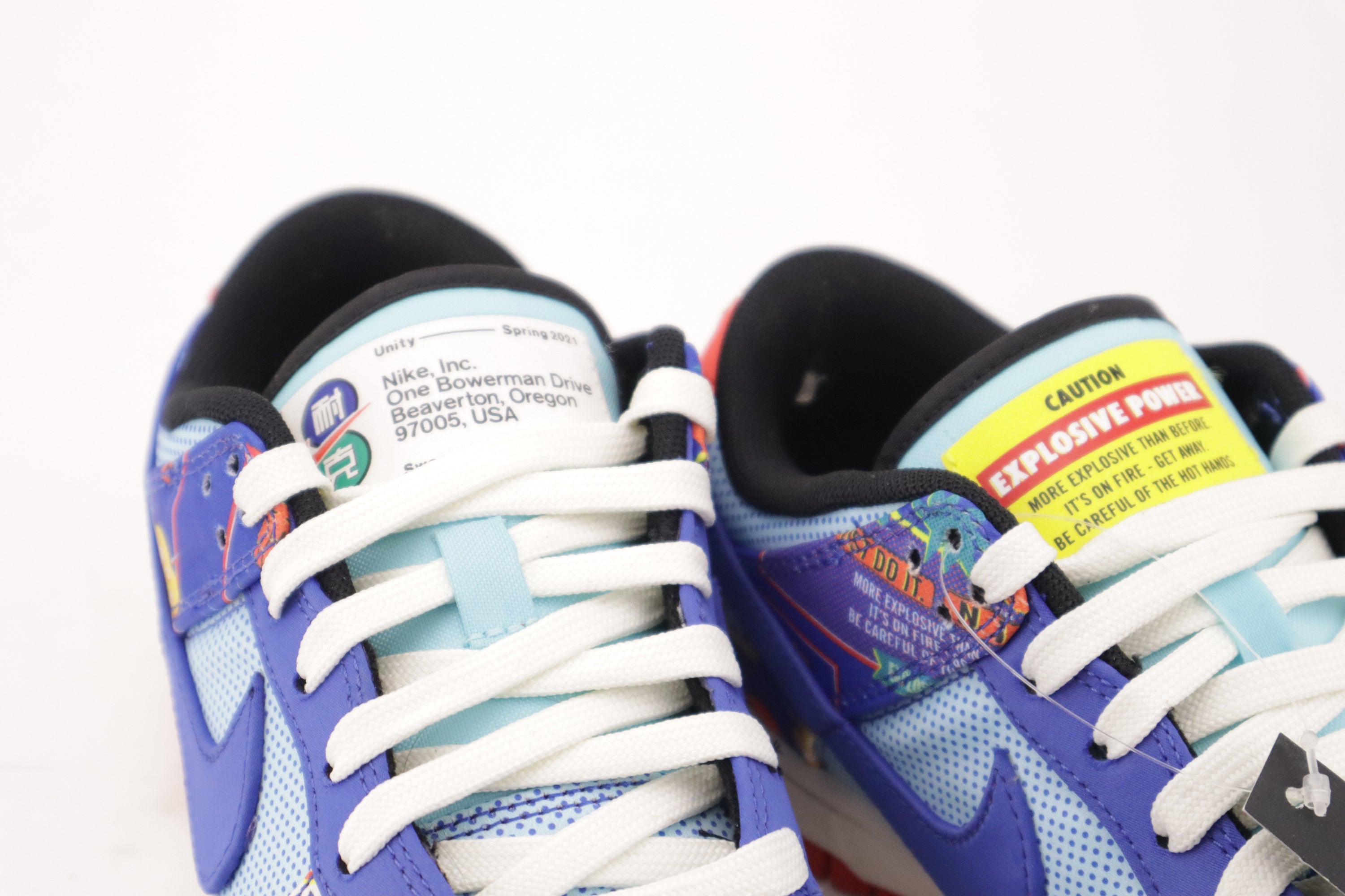 DUNK LOW CNY "Firecracker"