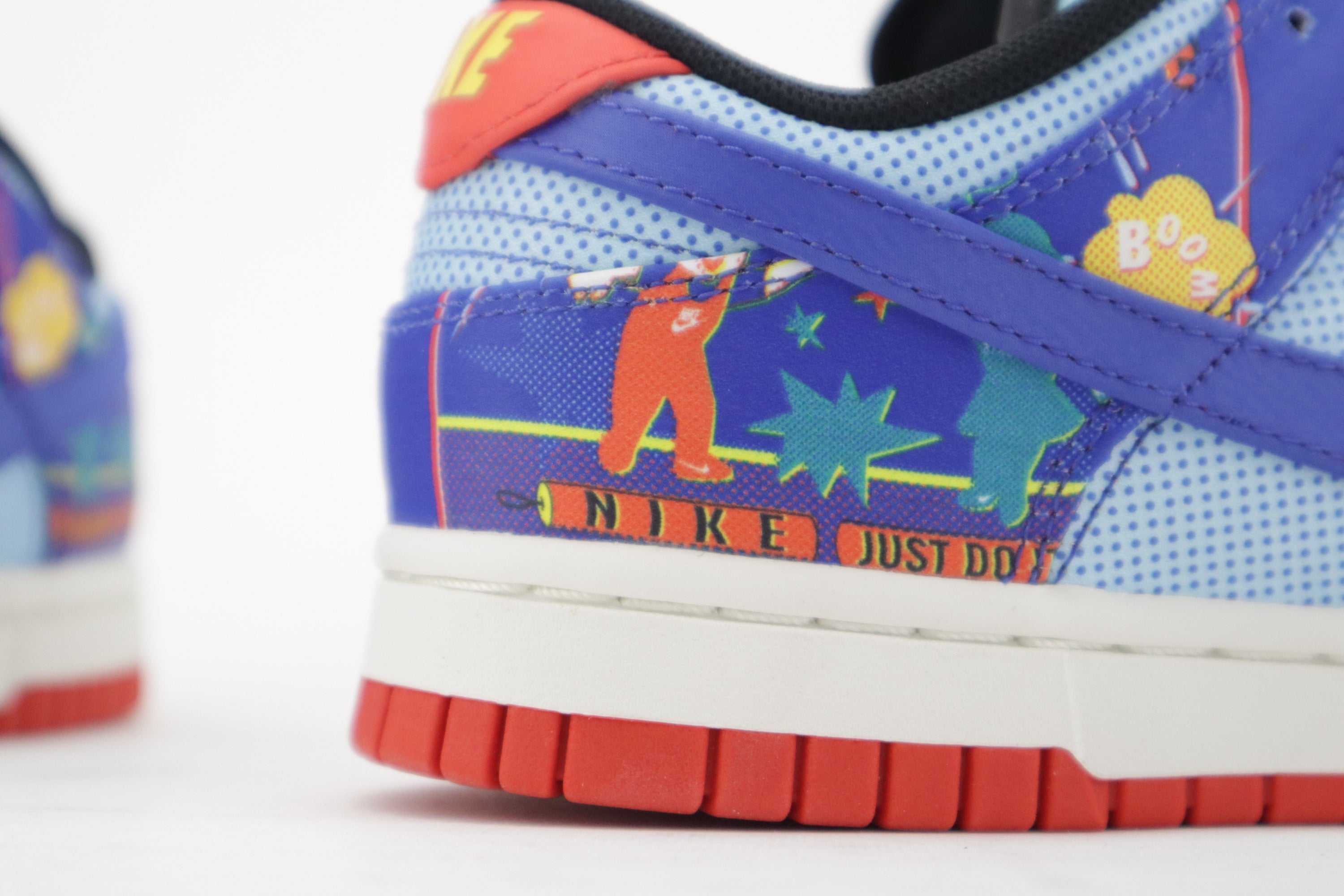 DUNK LOW CNY "Firecracker"
