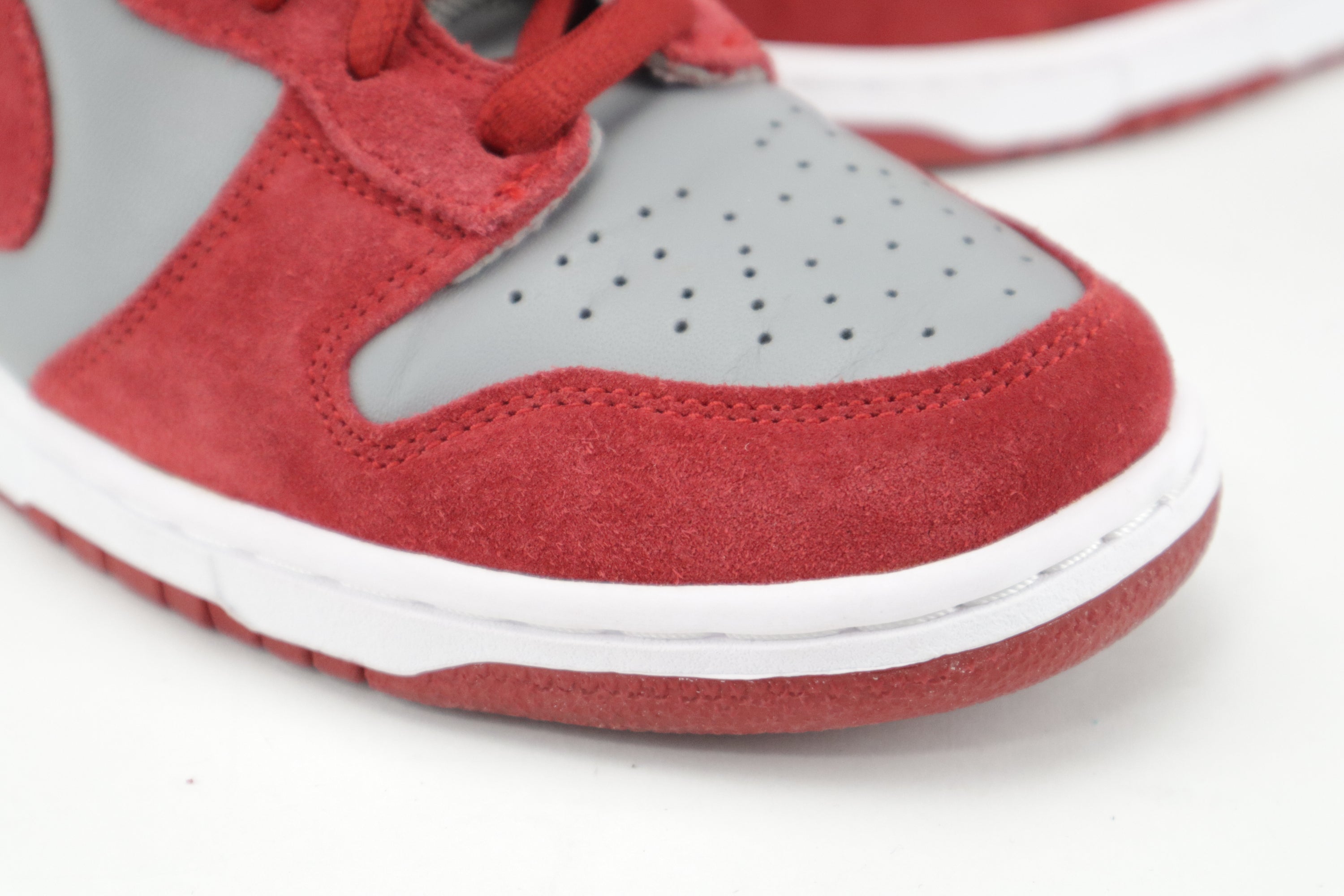 DUNK HIGH PRO SB "UNLV" 10 YEAR ANNIVERSARY
