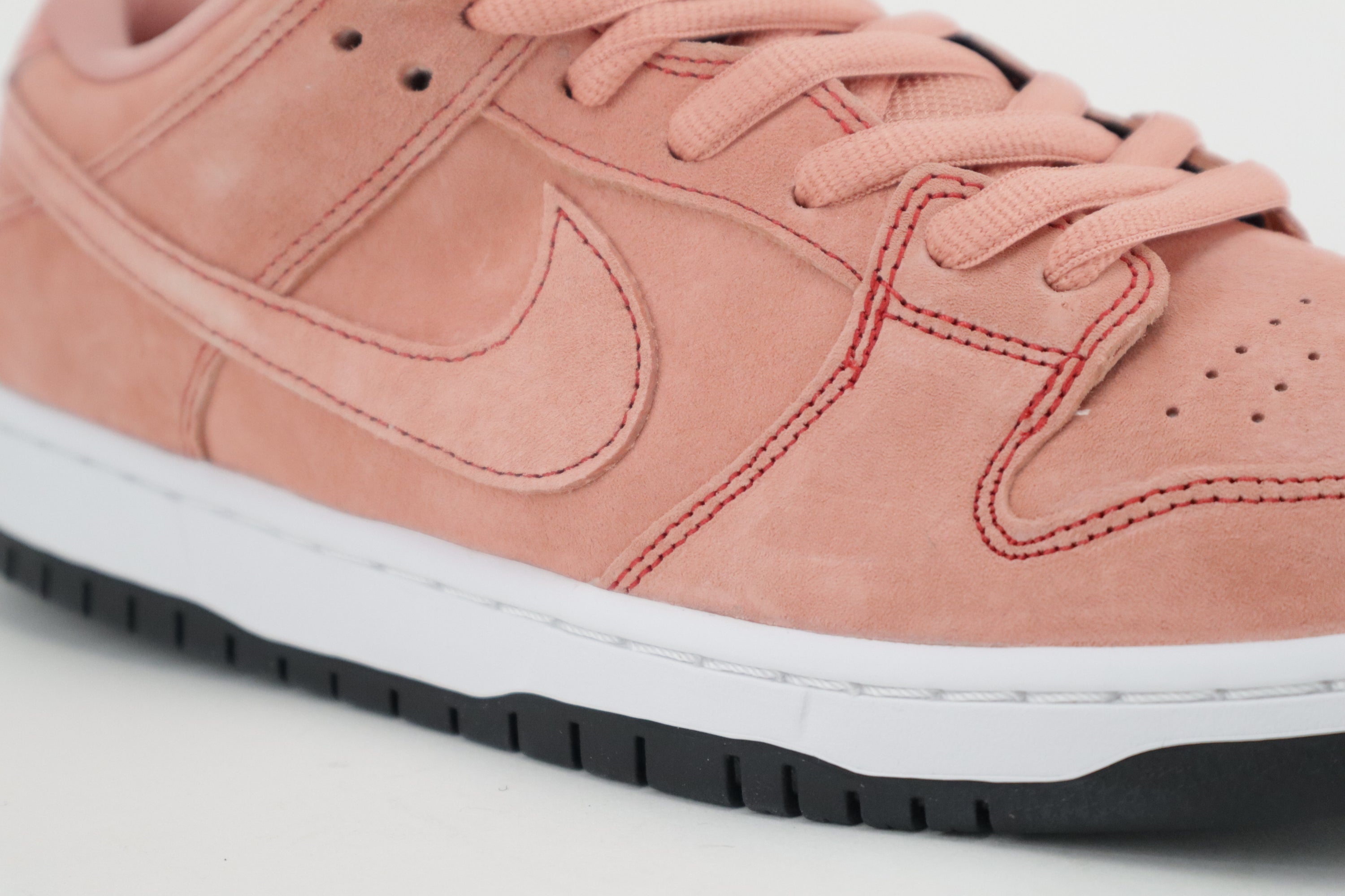 DUNK LOW PRO PREMIUM SB "PINK PIG"