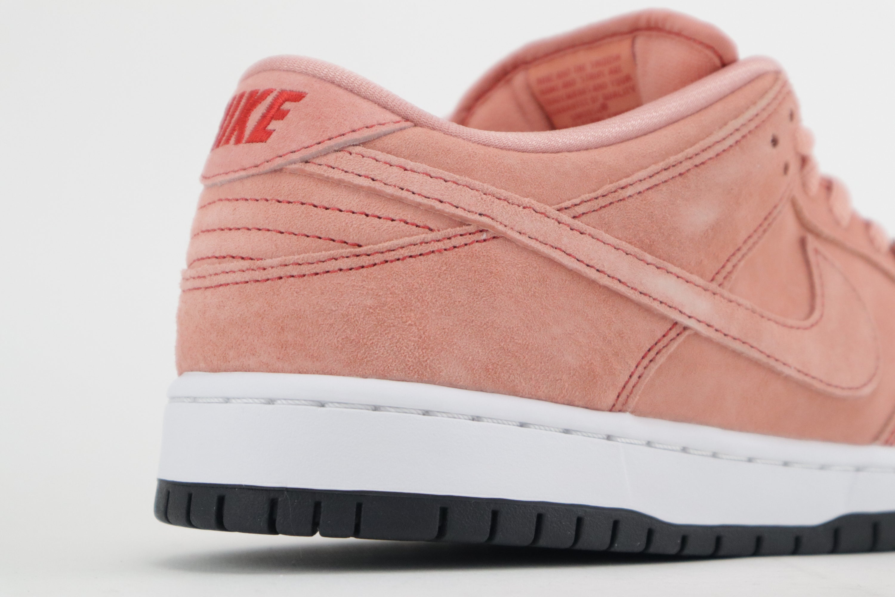 DUNK LOW PRO PREMIUM SB "PINK PIG"