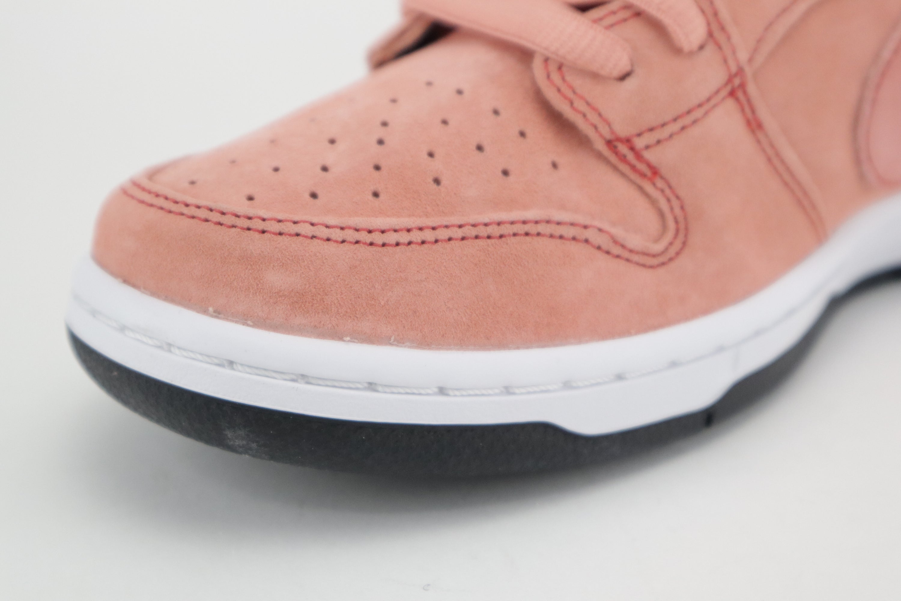 DUNK LOW PRO PREMIUM SB "PINK PIG"