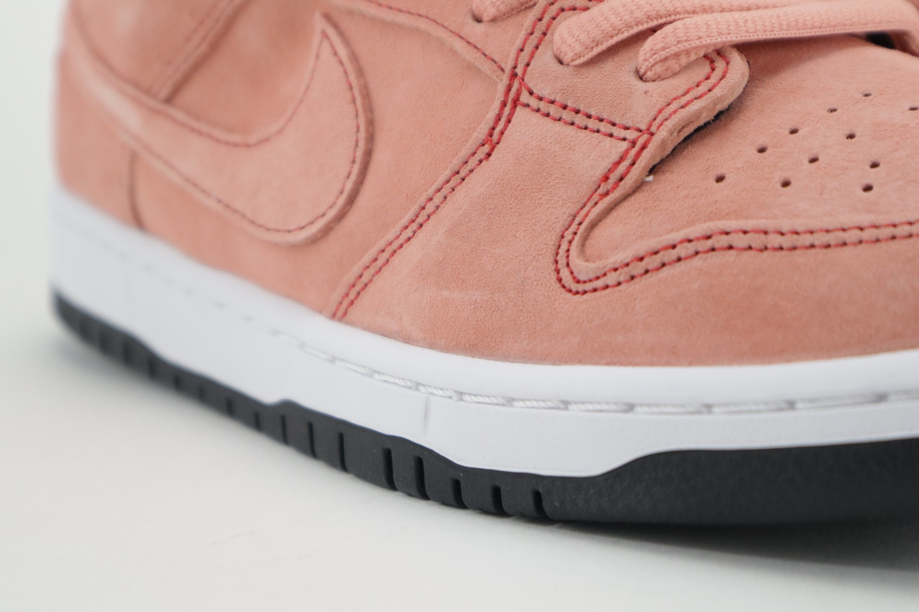 DUNK LOW PRO PREMIUM SB "PINK PIG"