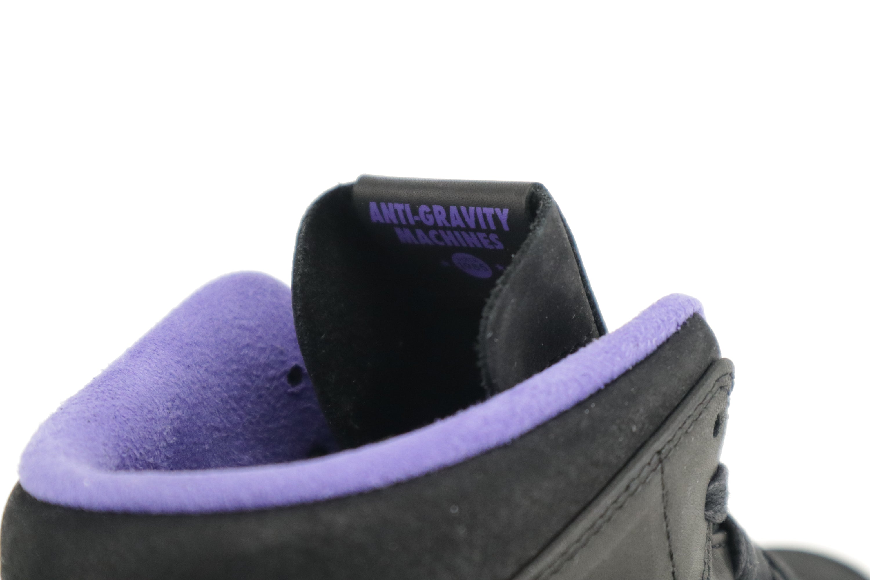 JORDAN 1 MID NOUVEAU "ANTI GRAVITY MACHINE"