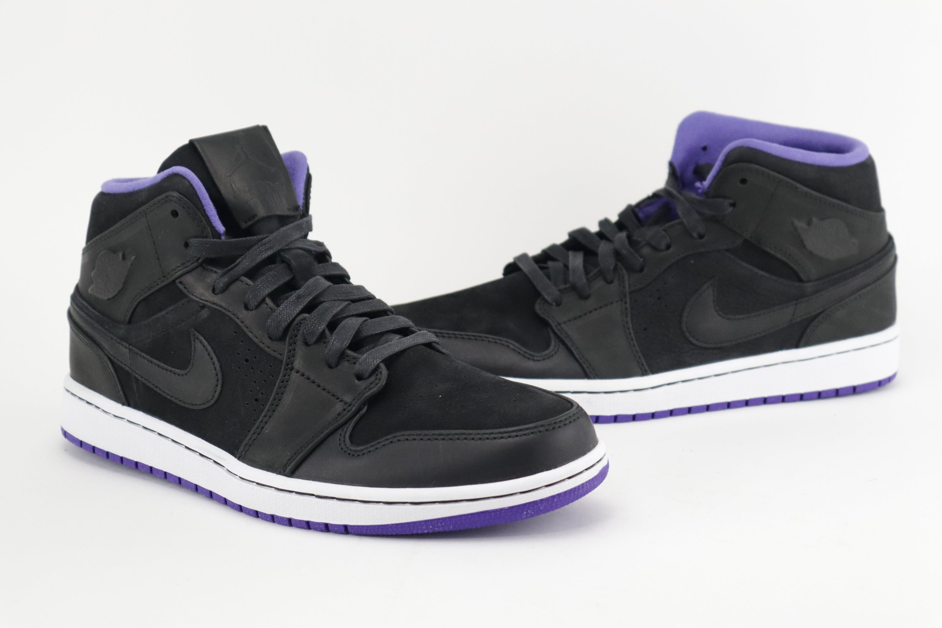 JORDAN 1 MID NOUVEAU "ANTI GRAVITY MACHINE"