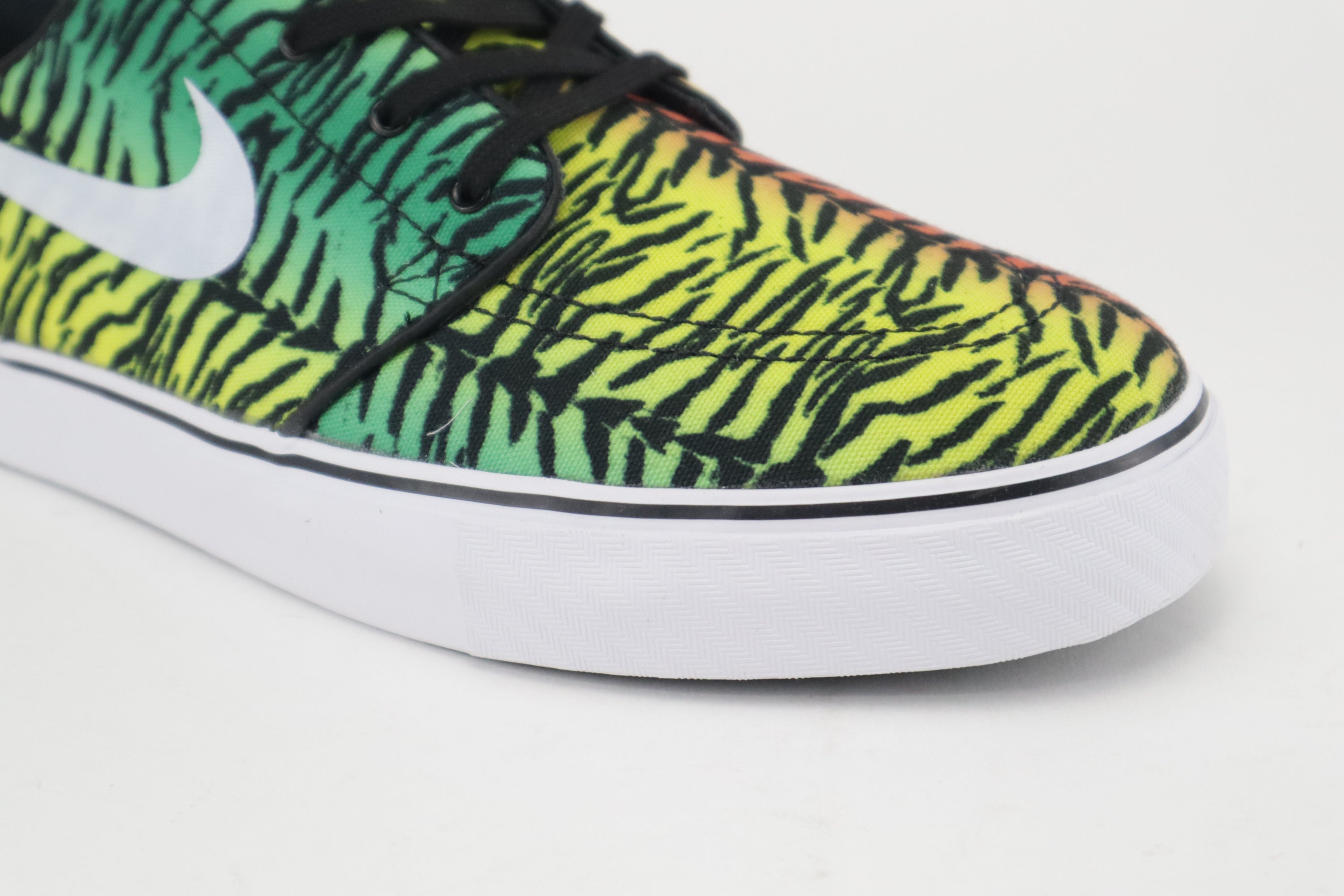 ZOOM STEFAN JANOSKI CNVS SB "TIGER PACK"