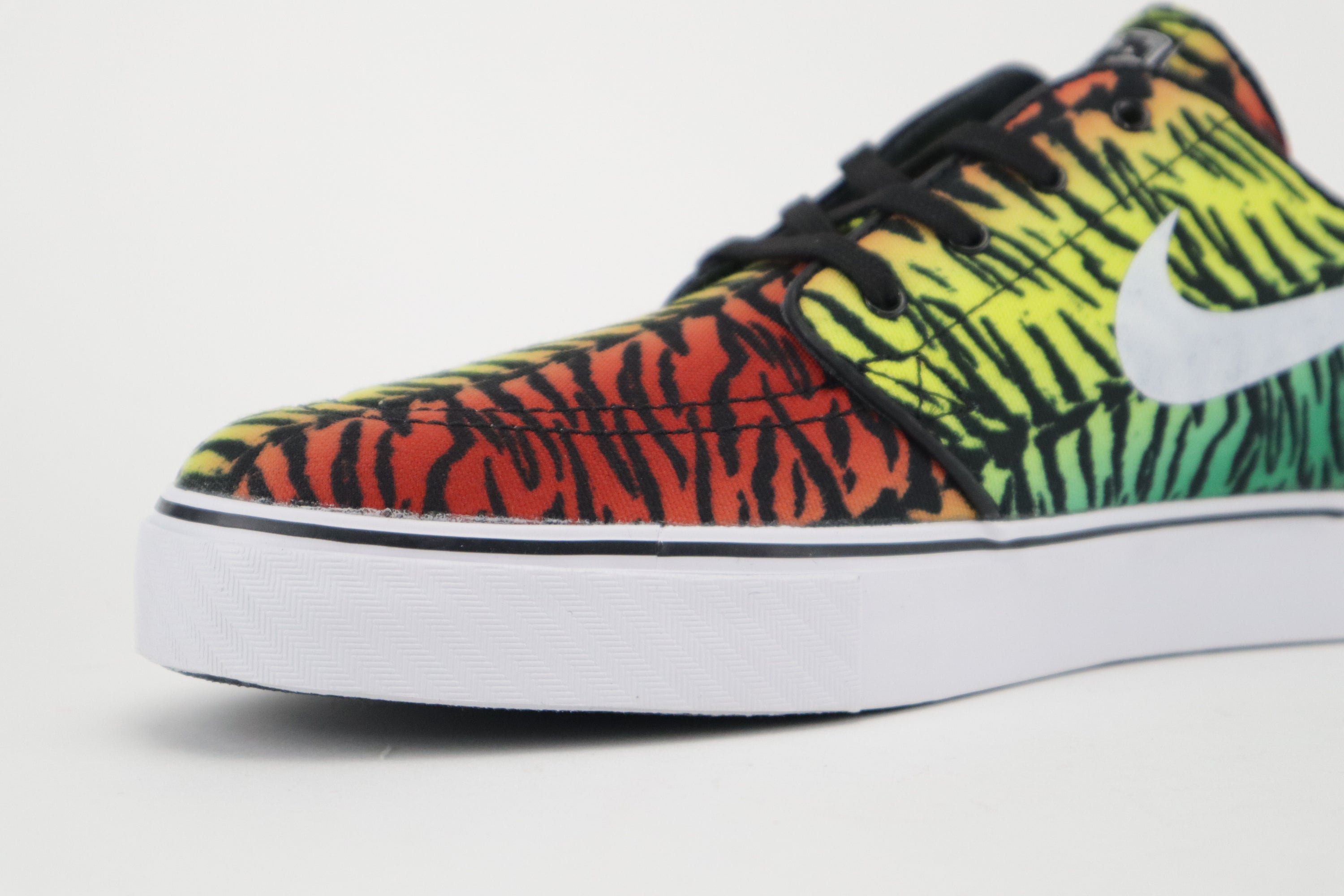 ZOOM STEFAN JANOSKI CNVS SB "TIGER PACK"