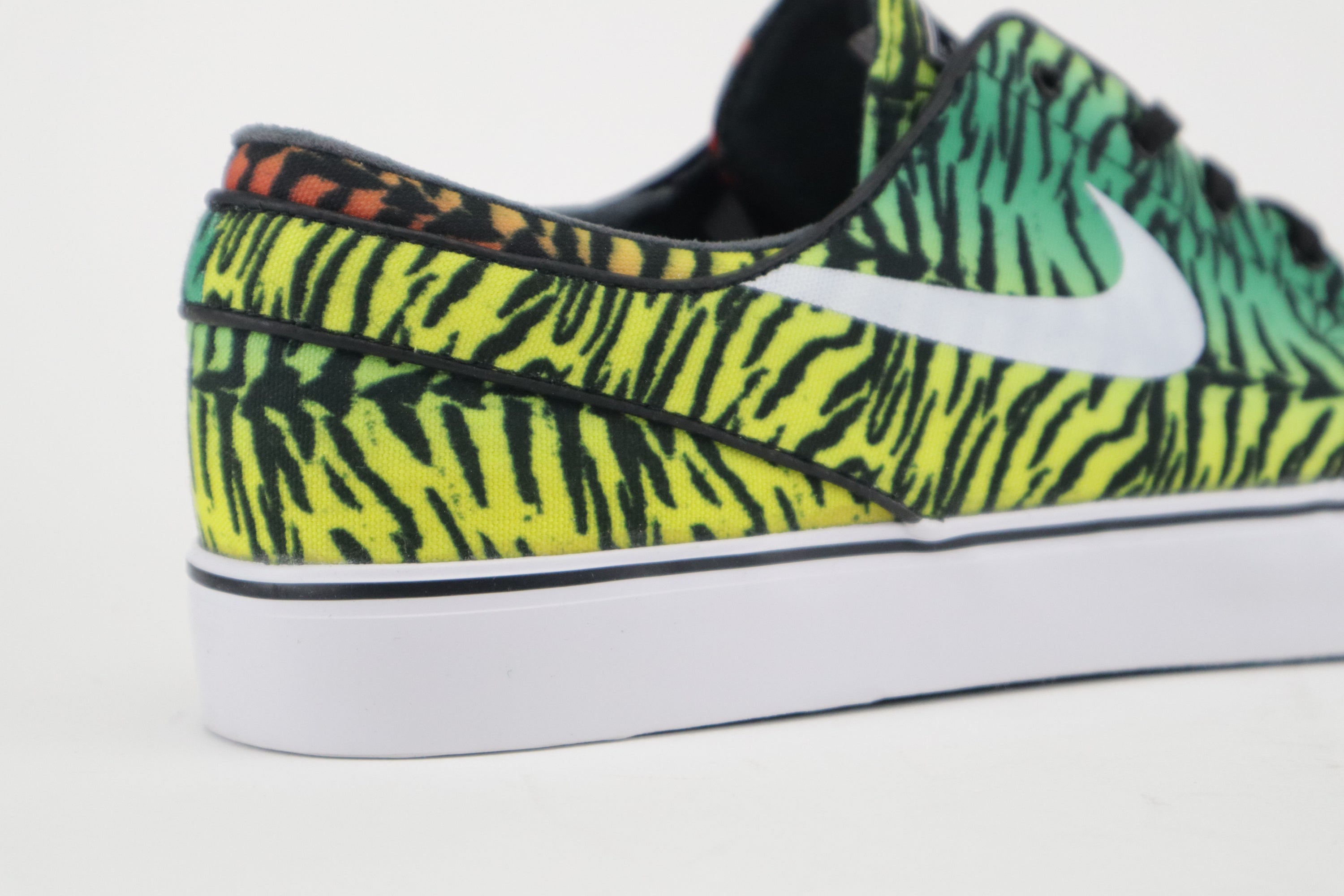 ZOOM STEFAN JANOSKI CNVS SB "TIGER PACK"