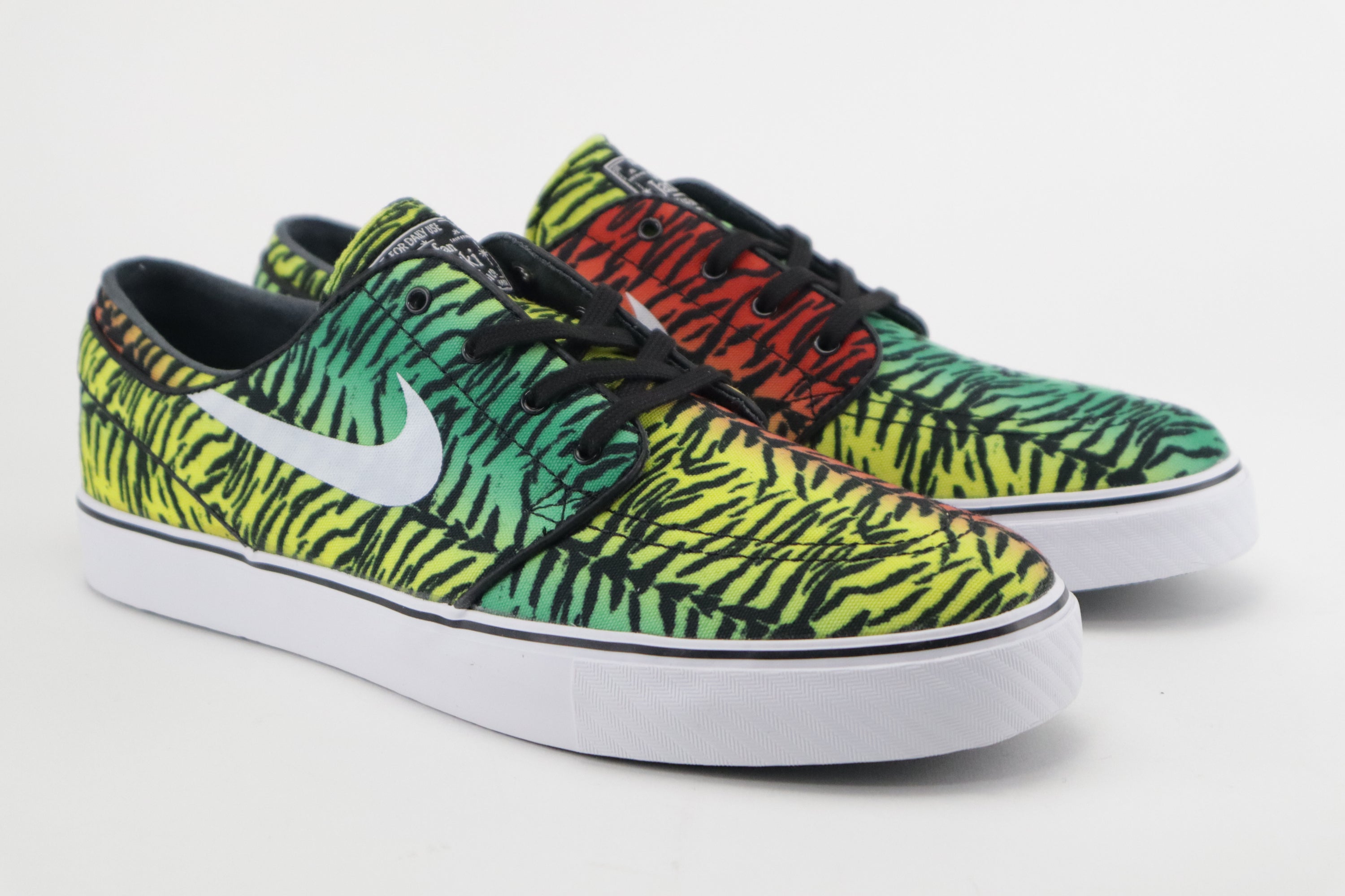 ZOOM STEFAN JANOSKI CNVS SB "TIGER PACK"