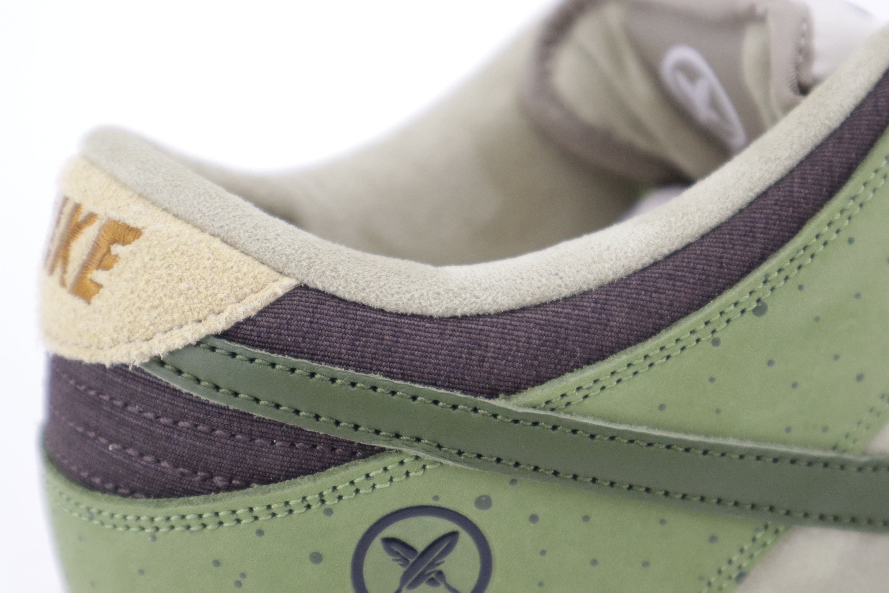 DUNK LOW PRO SB "YUTO HORIGOME MATCHA"
