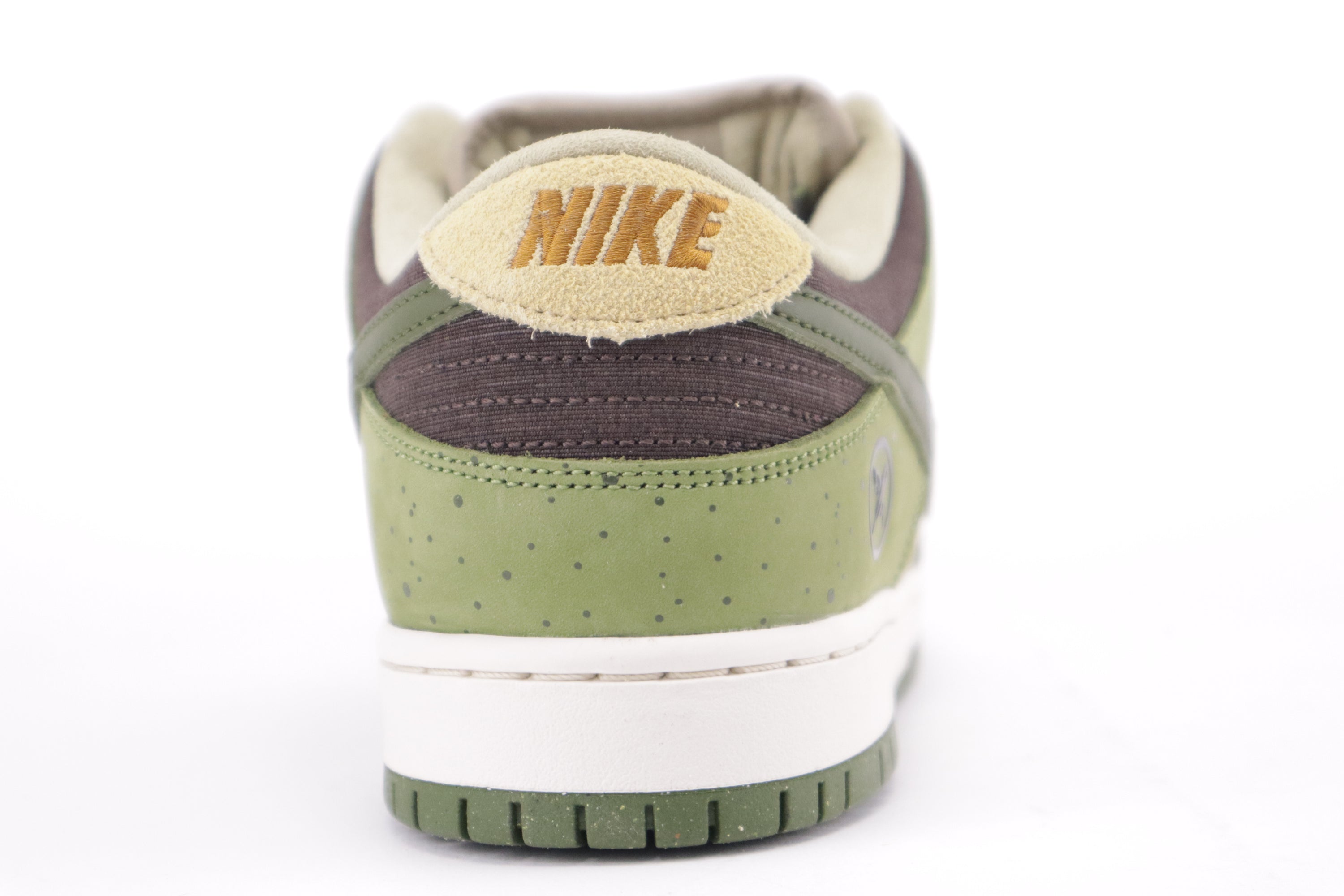 DUNK LOW PRO SB "YUTO HORIGOME MATCHA"