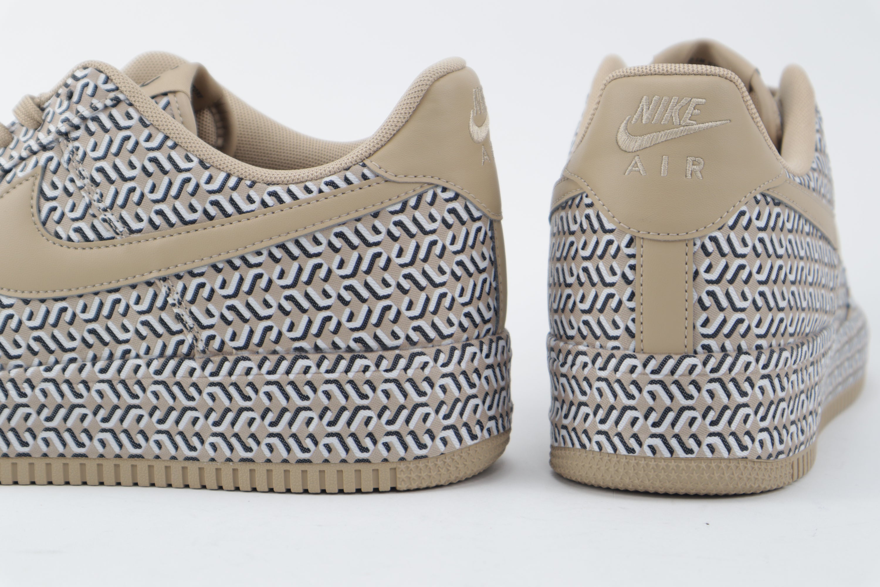 AIR FORCE 1 LUX "UNITED IN VICTORY"