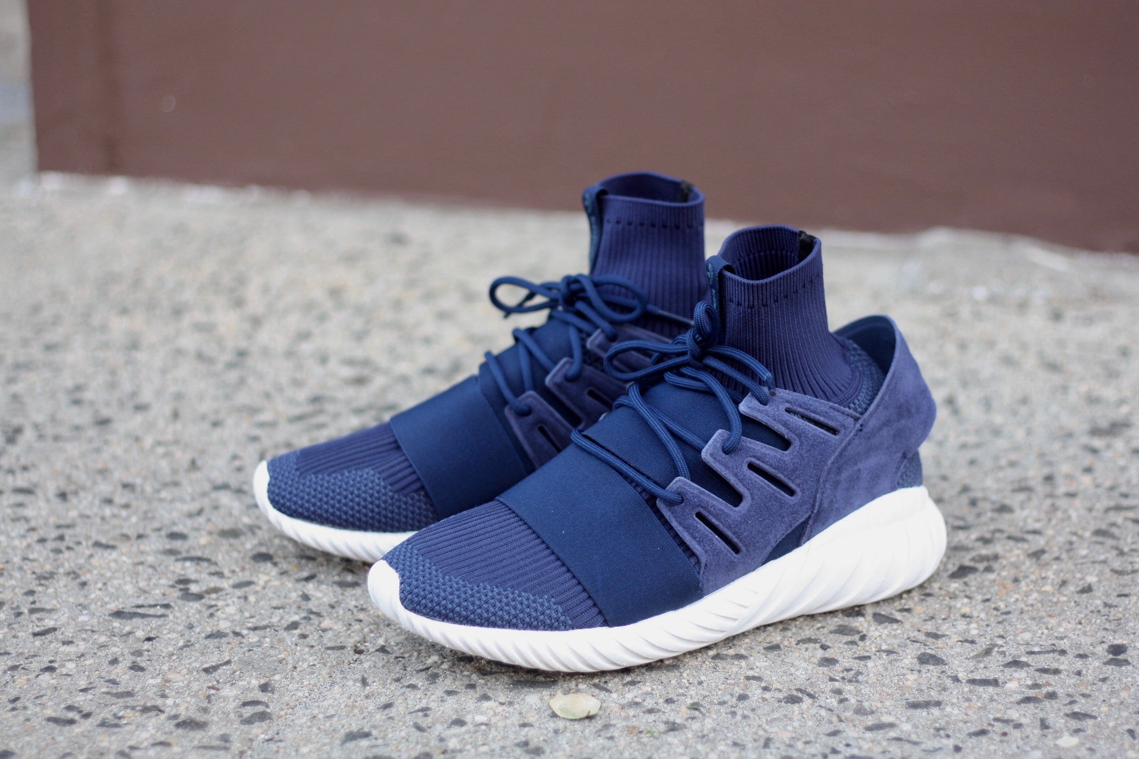 ADIDAS TUBULAR DOOM PK PRIMEKNIT "NAVY / WHITE" S80103 - thesneakerspy