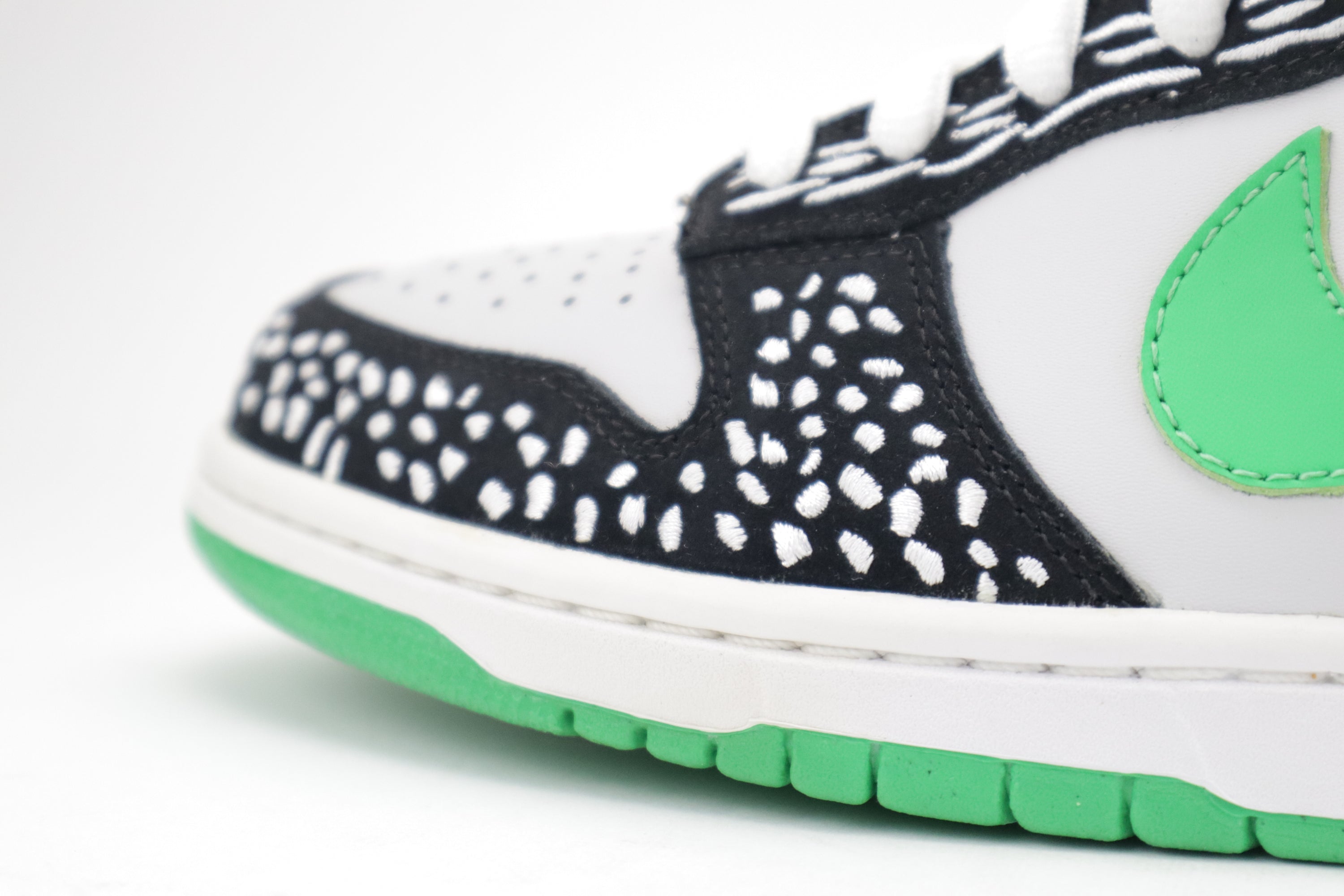 DUNK LOW SB PREMIUM "LOON"