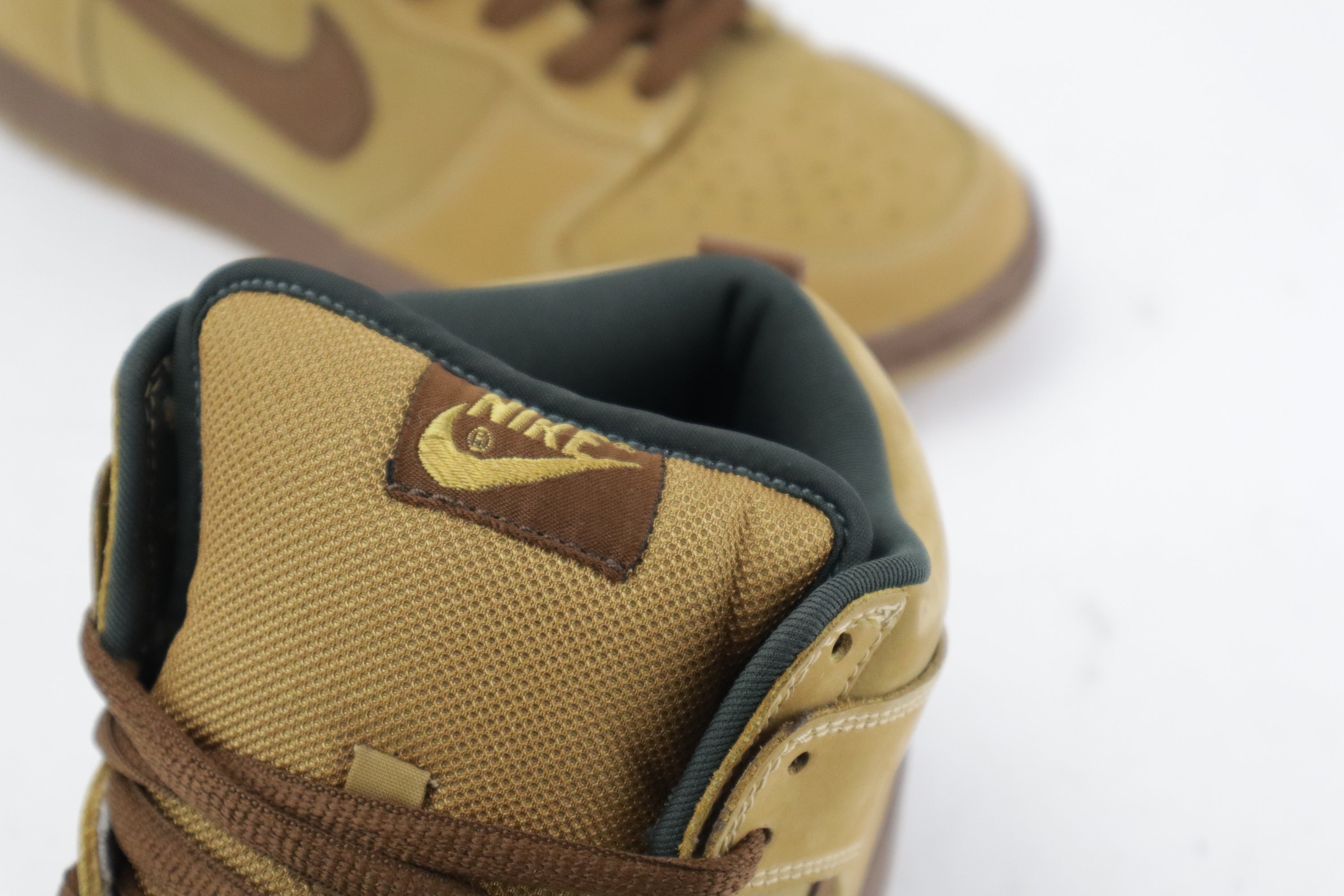 DUNK HIGH PRO SB "BISON / WHEAT"