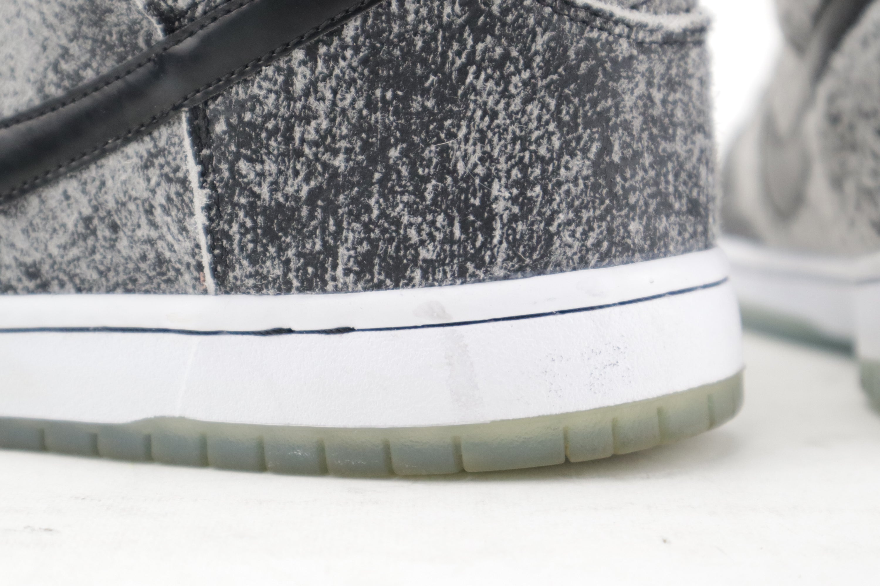 DUNK HIGH PREMIUM SB "SALT STAIN"