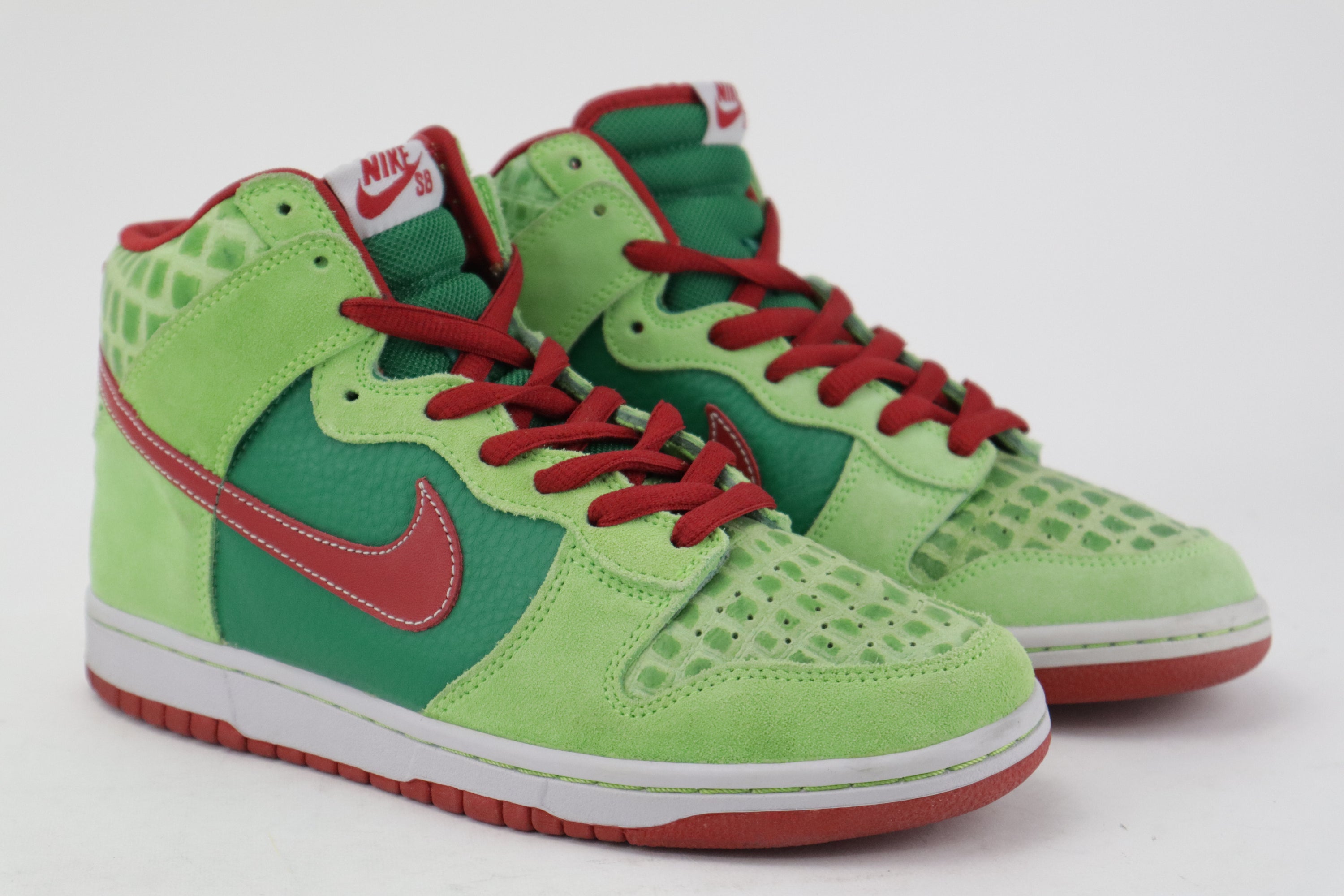 DUNK HIGH PRO SB "DR FEEL GOOD"