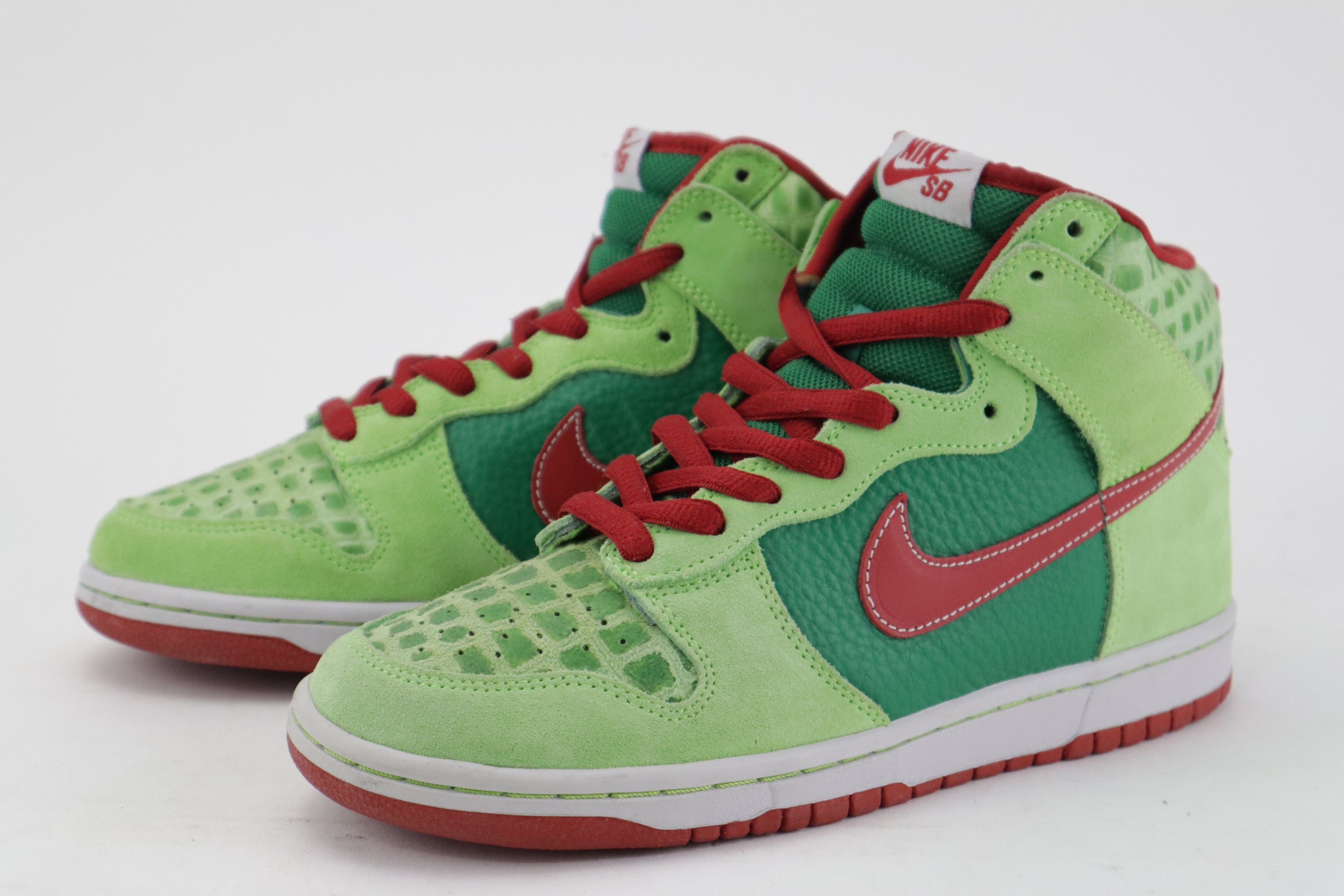 DUNK HIGH PRO SB "DR FEEL GOOD"