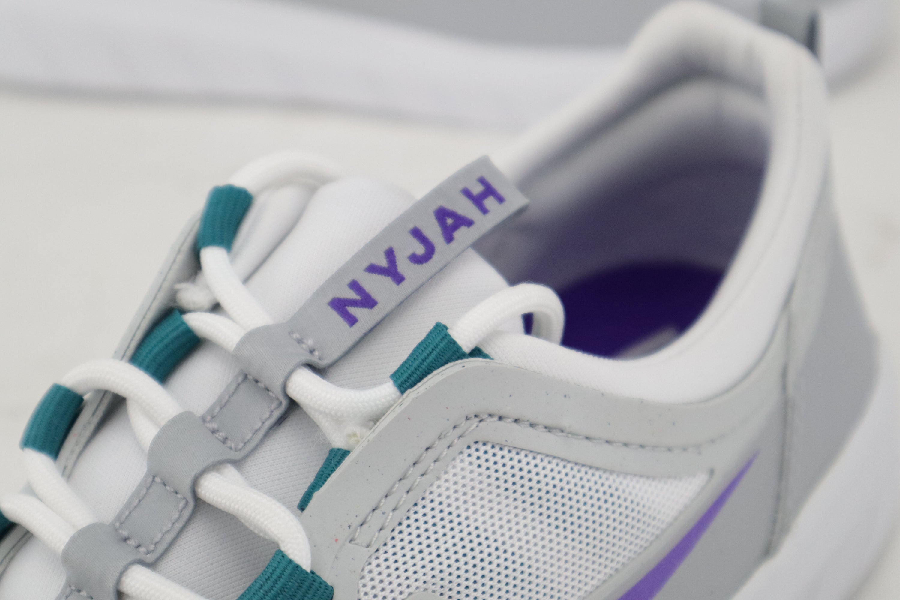 NYHAN FREE 2 "WOLF GREY / FIRCE PURPLE"