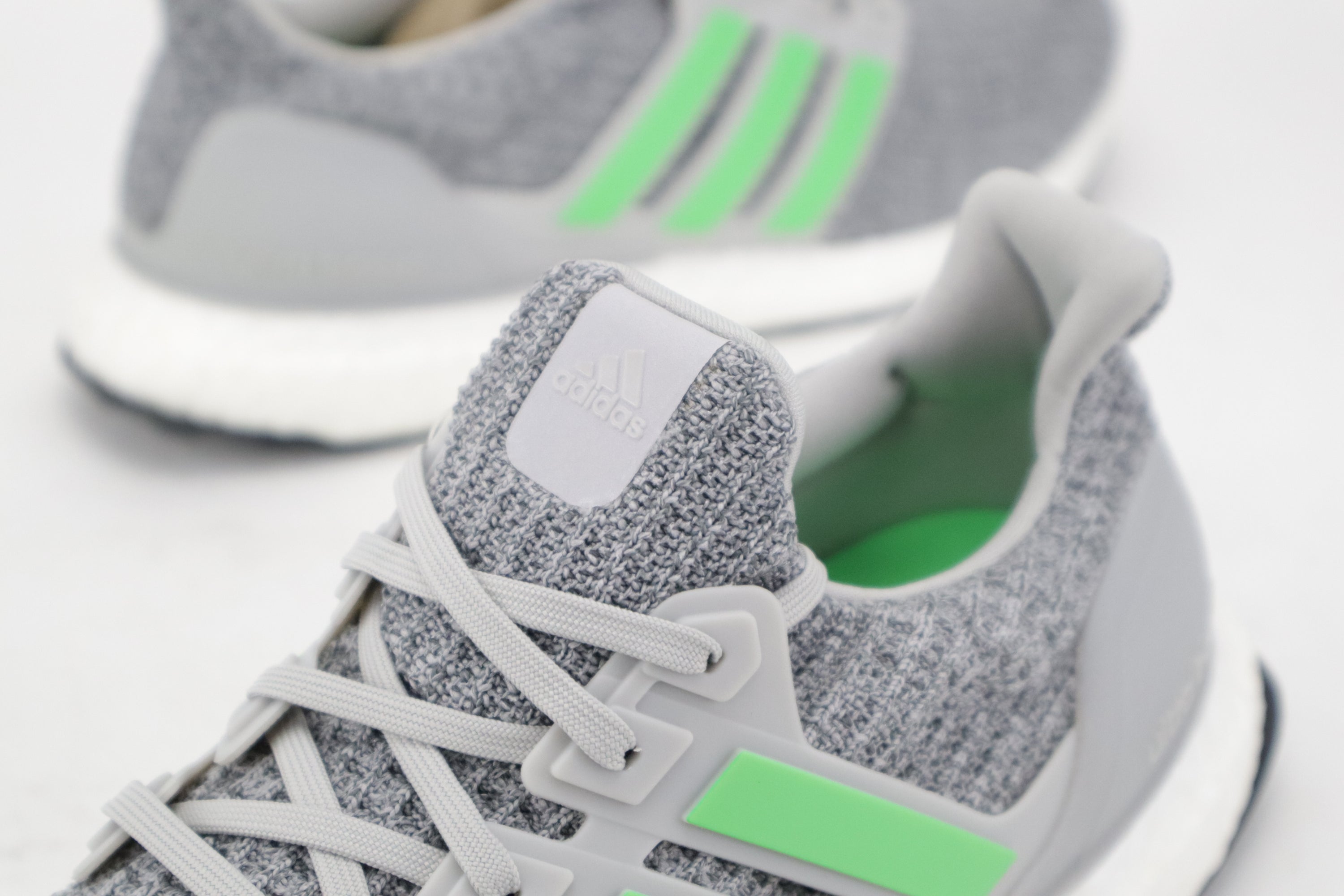 ULTRABOOST "SHOCK LIME"