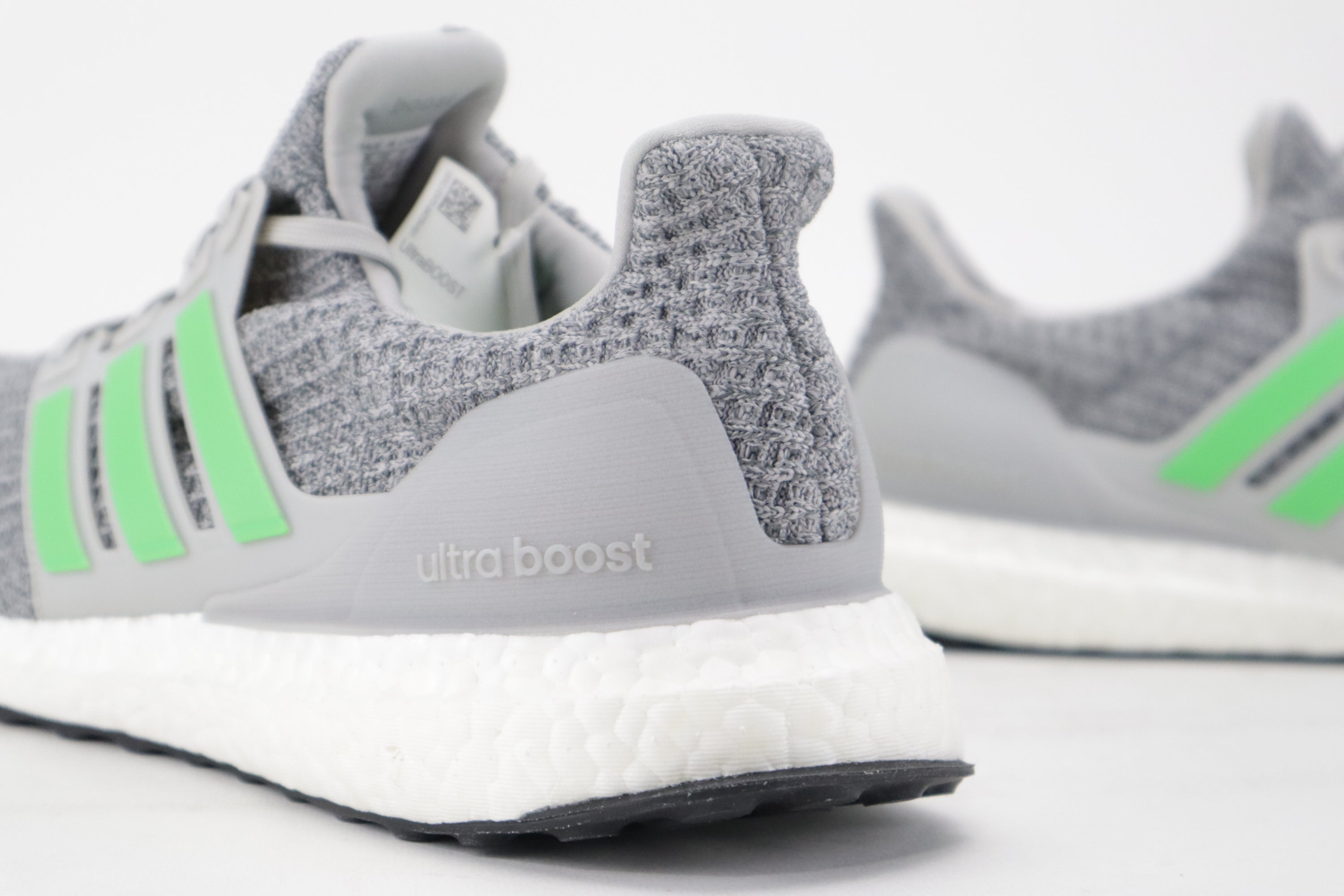 ULTRABOOST "SHOCK LIME"