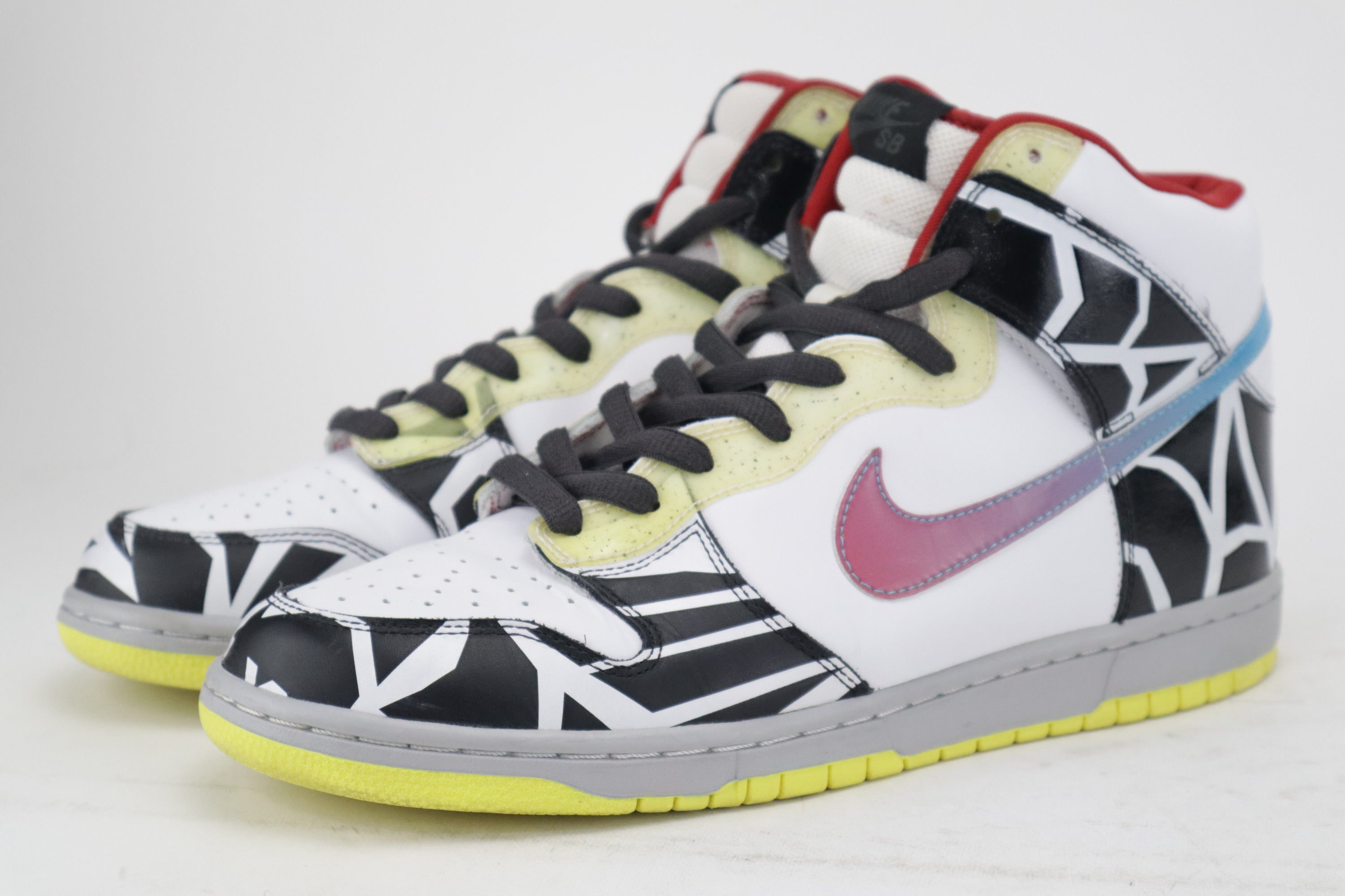 DUNK HIGH SB "THRASHIN"