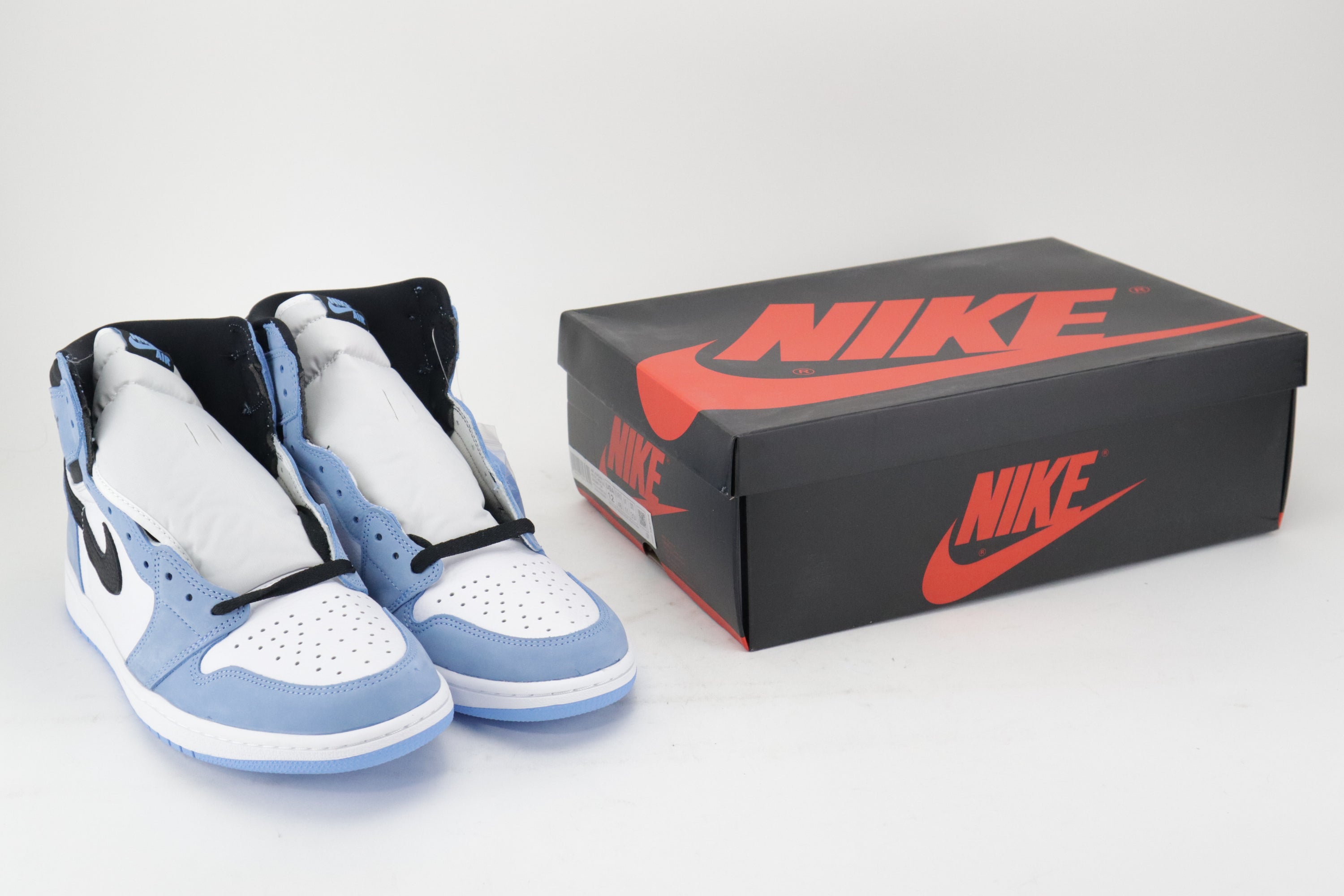 RETRO 1 HIGH OG "UNIVERSITY BLUE"