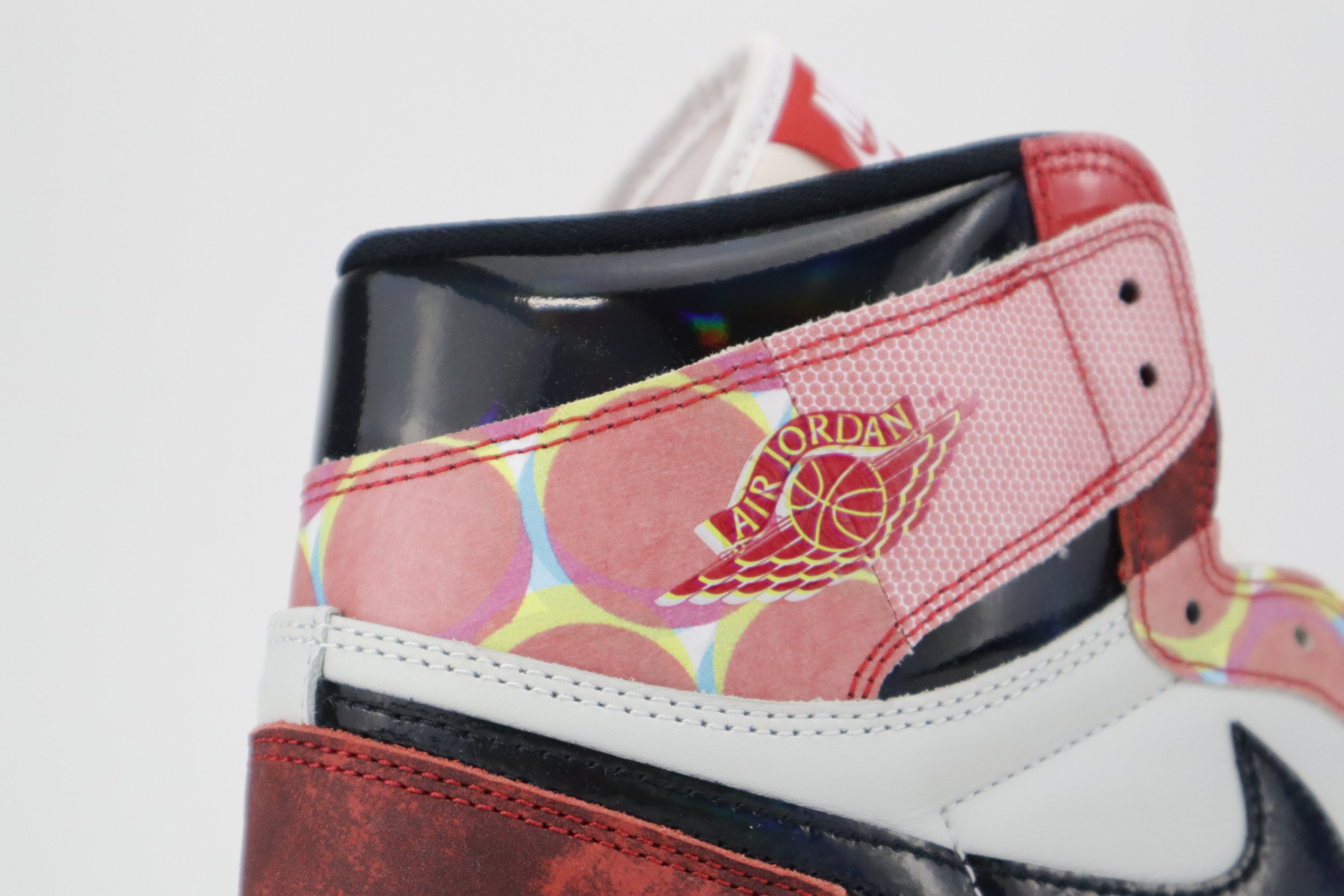 RETRO 1 HIGH OG SP "SPIDER-VERSE"