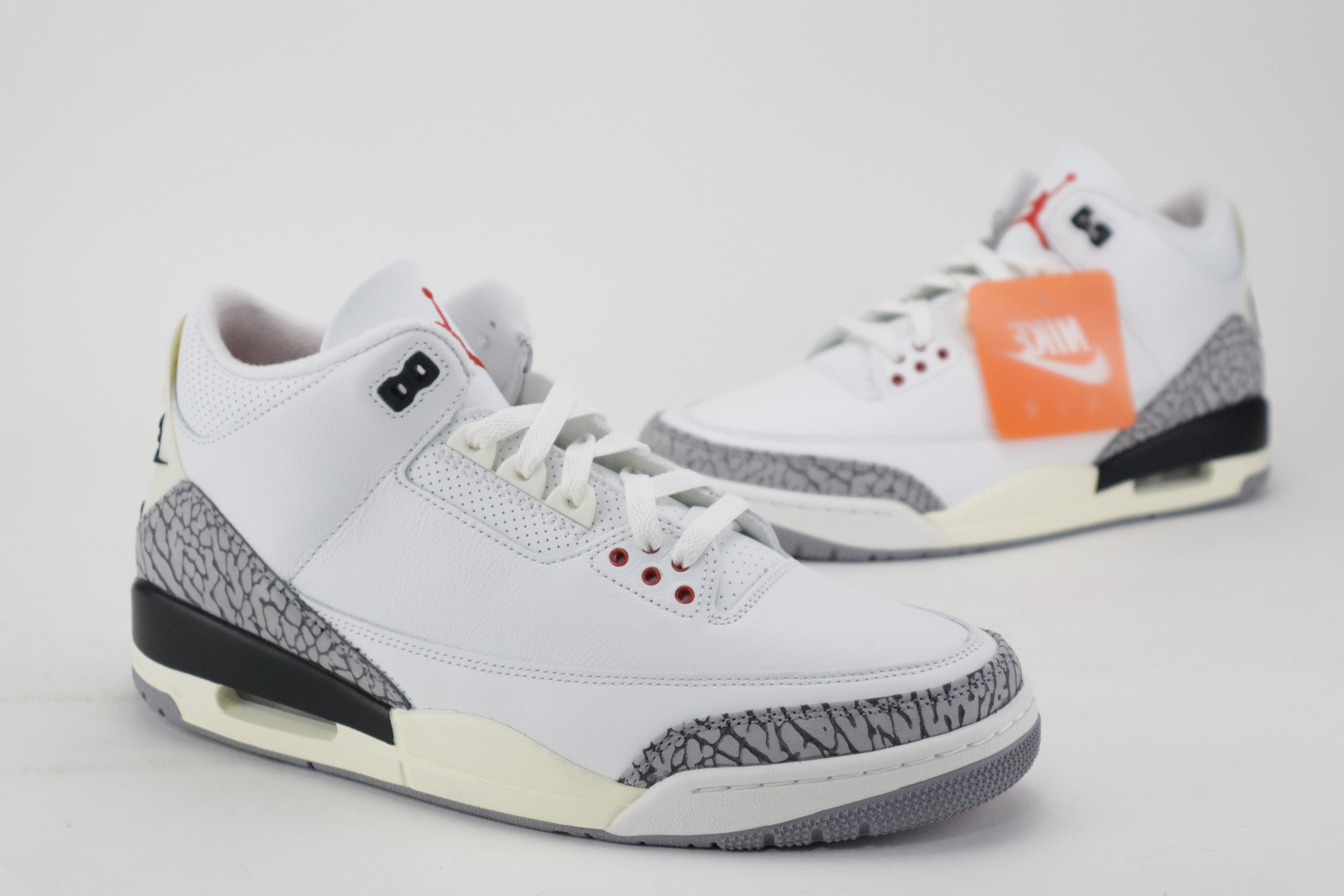 RETRO 3 "REIMAGINED WHITE CEMENT"