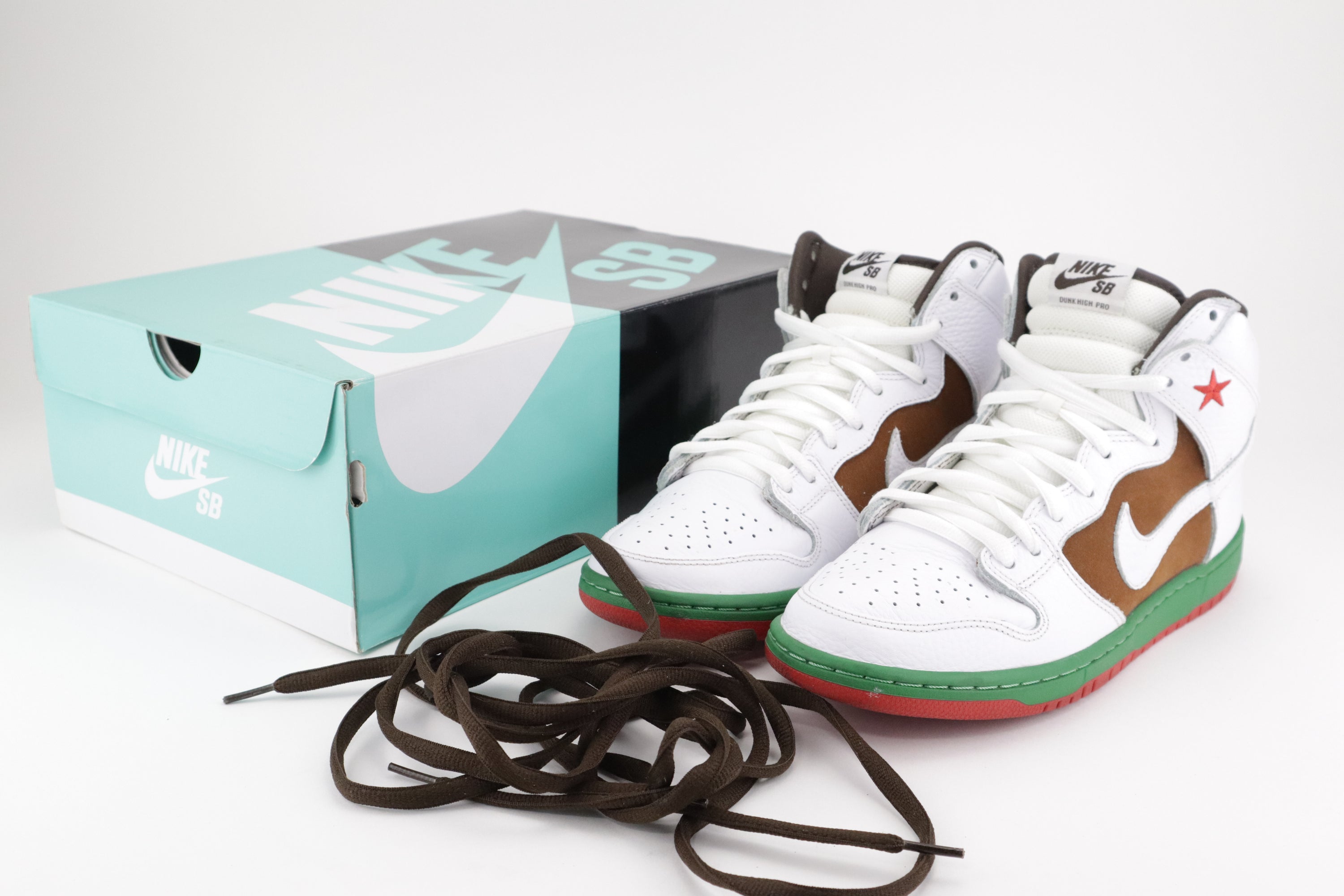 DUNK HIGH PREMIUM SB "CALI"