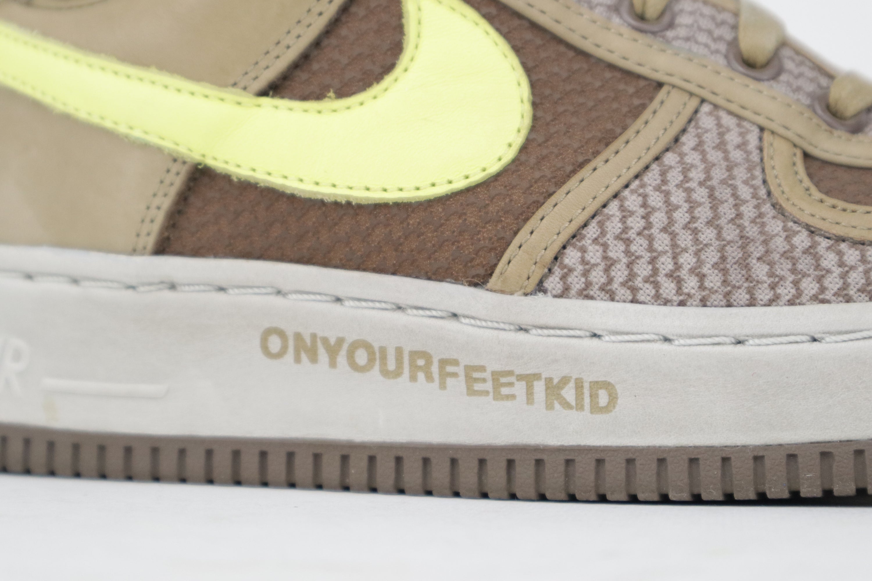 AIR FORCE 1 INSIDEOUT PRIORITY X UNDFTD "ONYOURFEETKID"