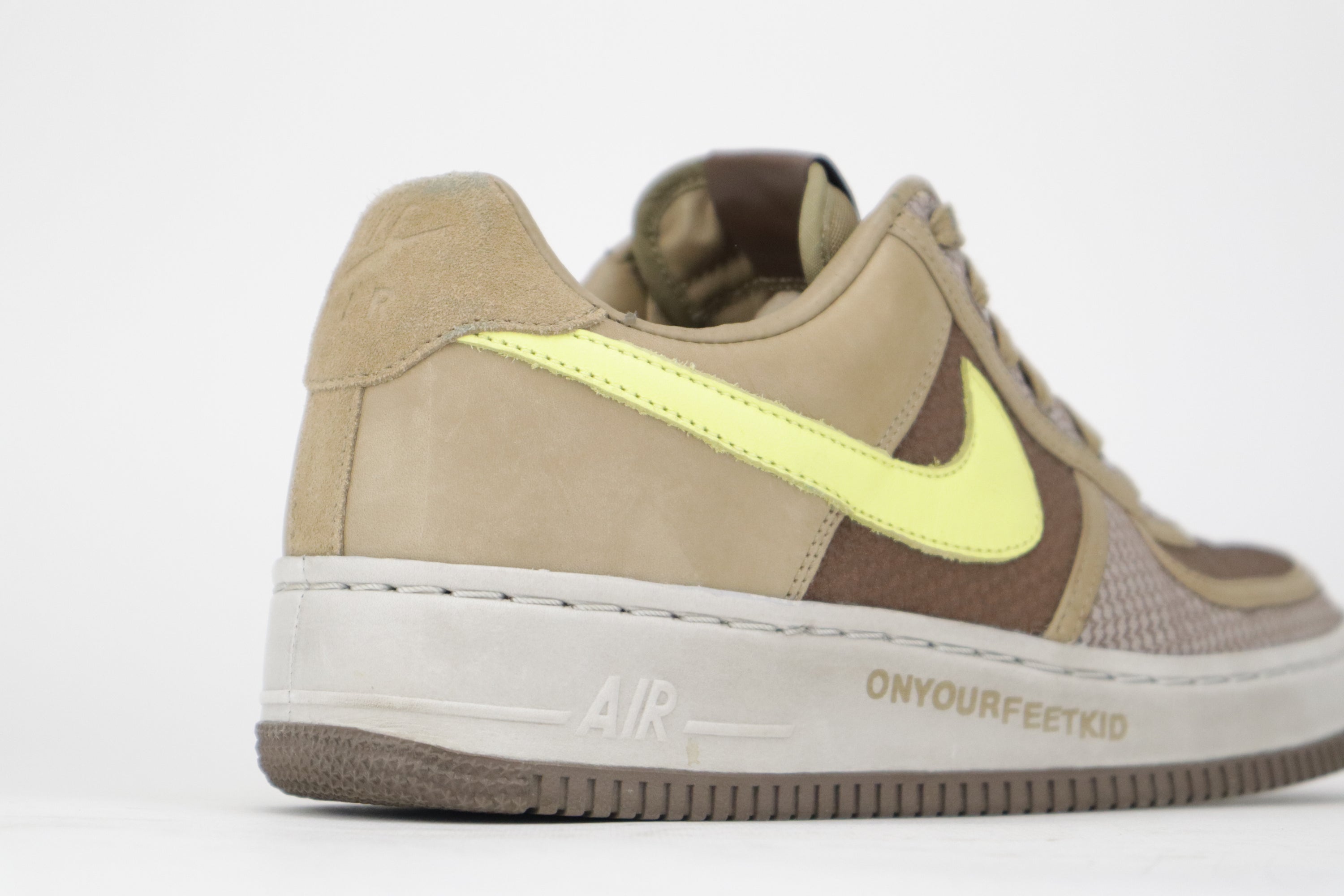 AIR FORCE 1 INSIDEOUT PRIORITY X UNDFTD "ONYOURFEETKID"