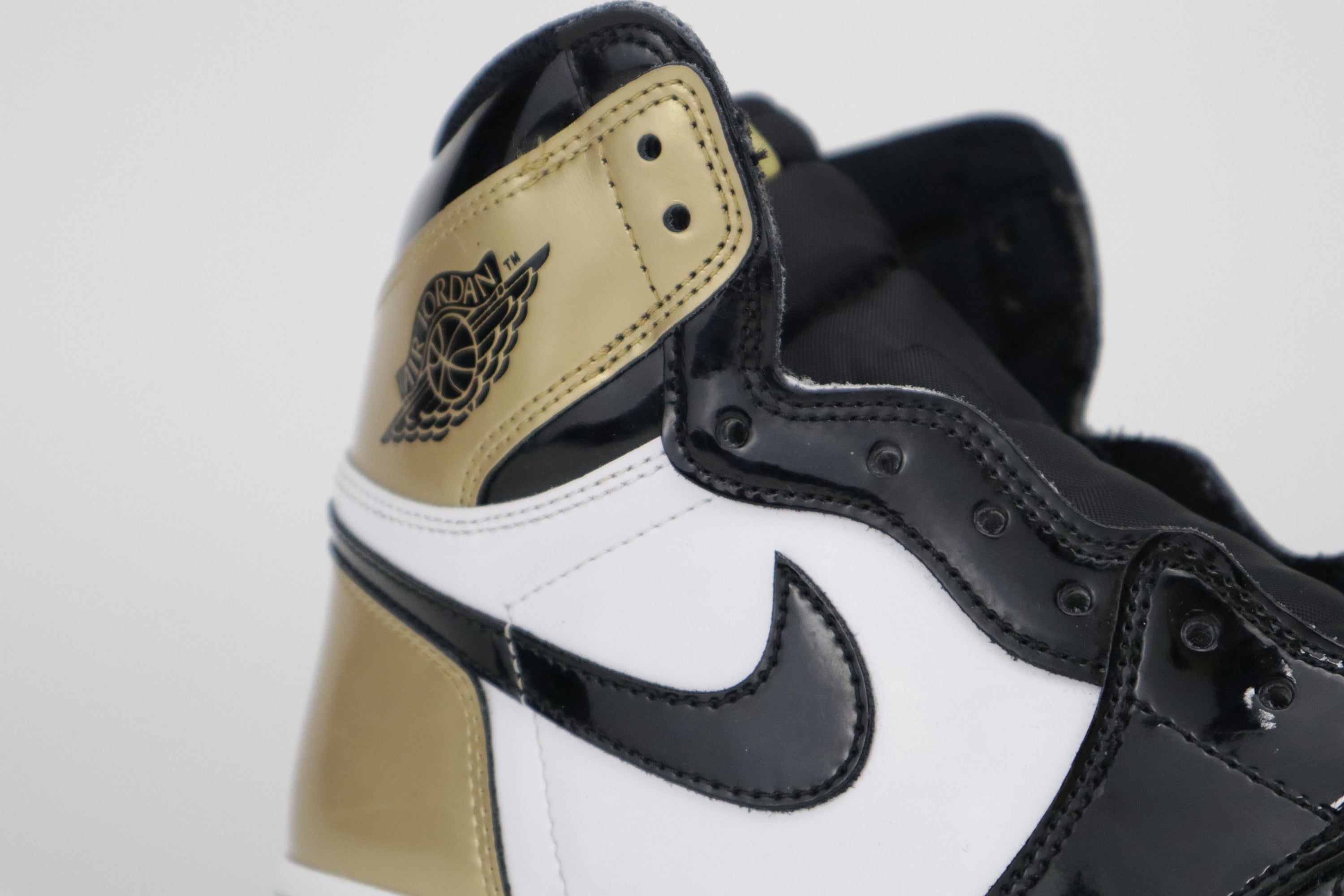 RETRO 1 HIGH OG NRG "GOLD TOE"