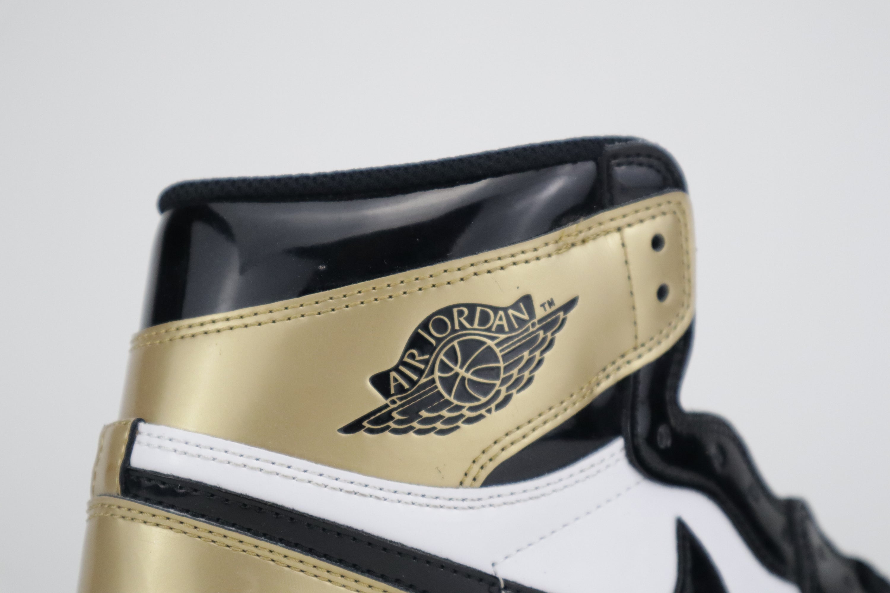 RETRO 1 HIGH OG NRG "GOLD TOE"