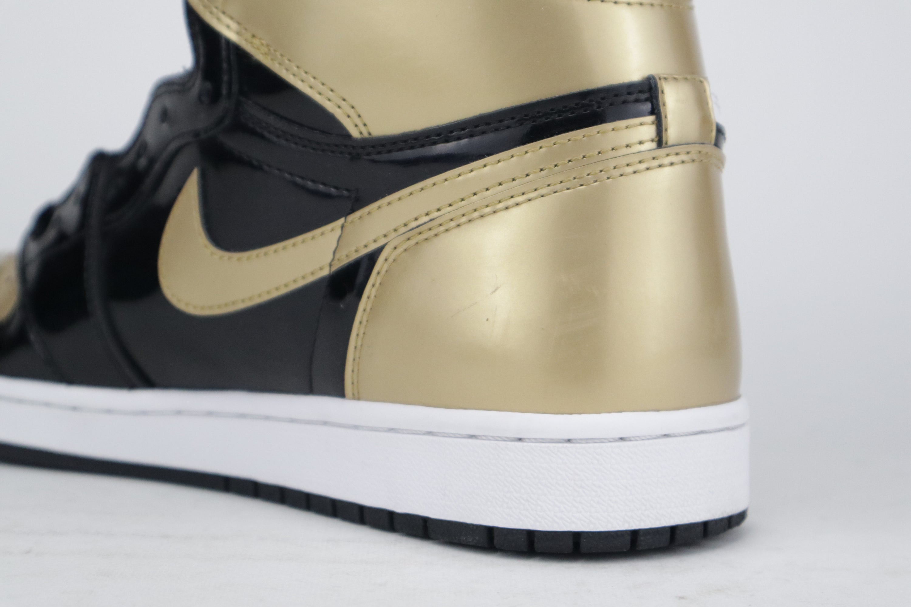 RETRO 1 HIGH OG NRG "GOLD TOE"