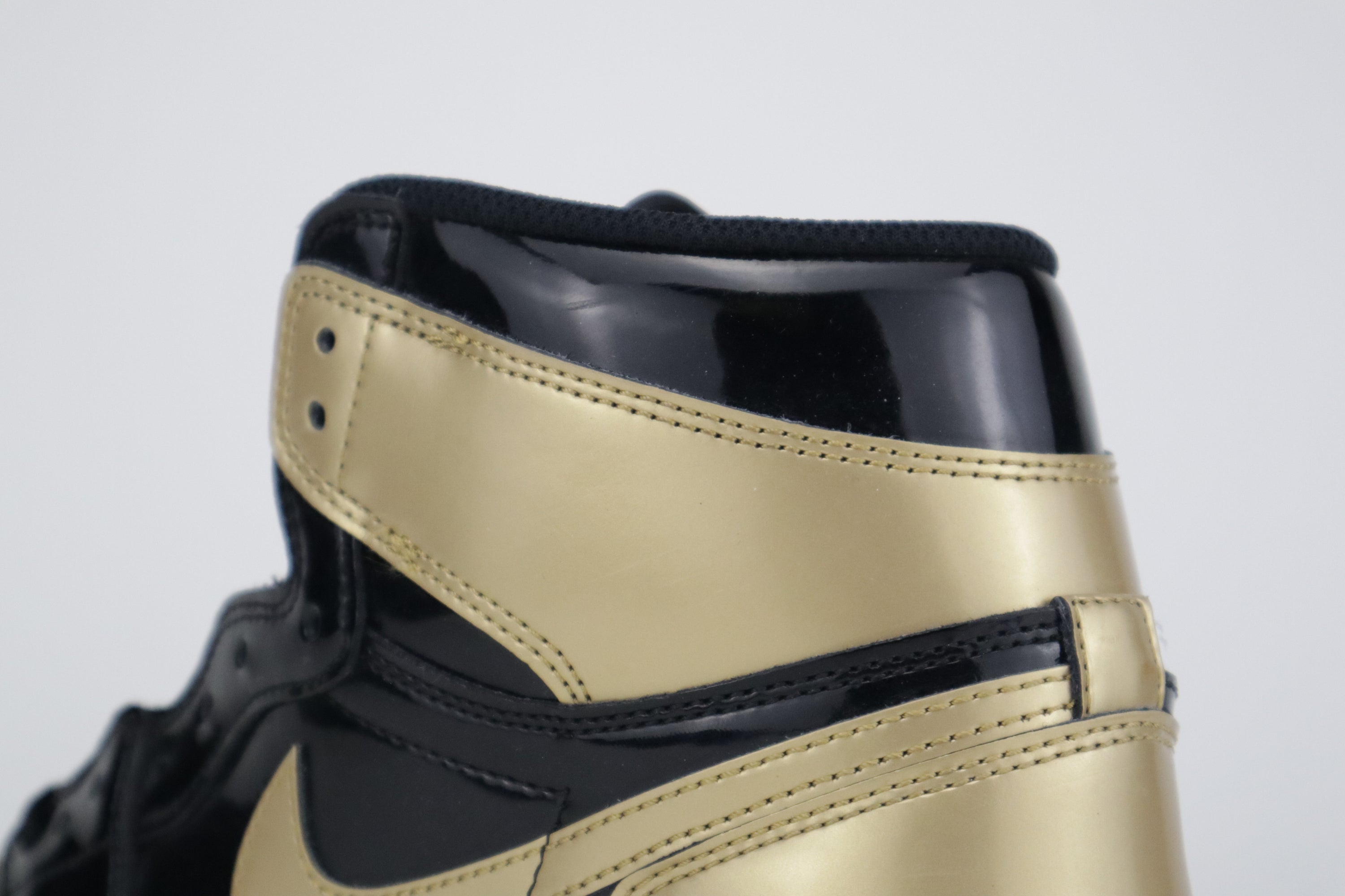 RETRO 1 HIGH OG NRG "GOLD TOE"